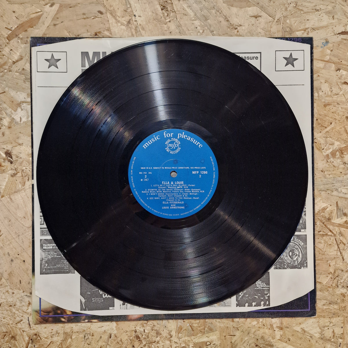 Ella & Louis – Ella & Louis