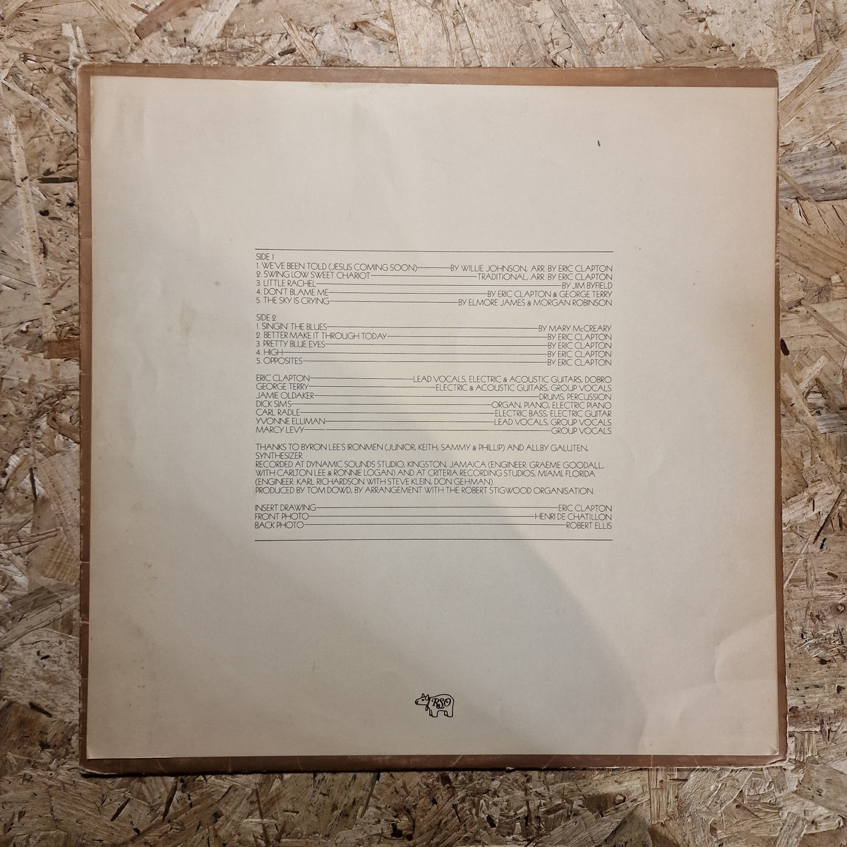 Eric Clapton – There's One In Every Crowd