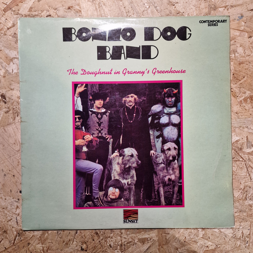 Bonzo Dog Band – The Doughnut In Granny's Greenhouse