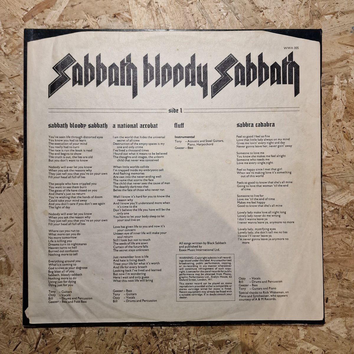 Black Sabbath – Sabbath Bloody Sabbath