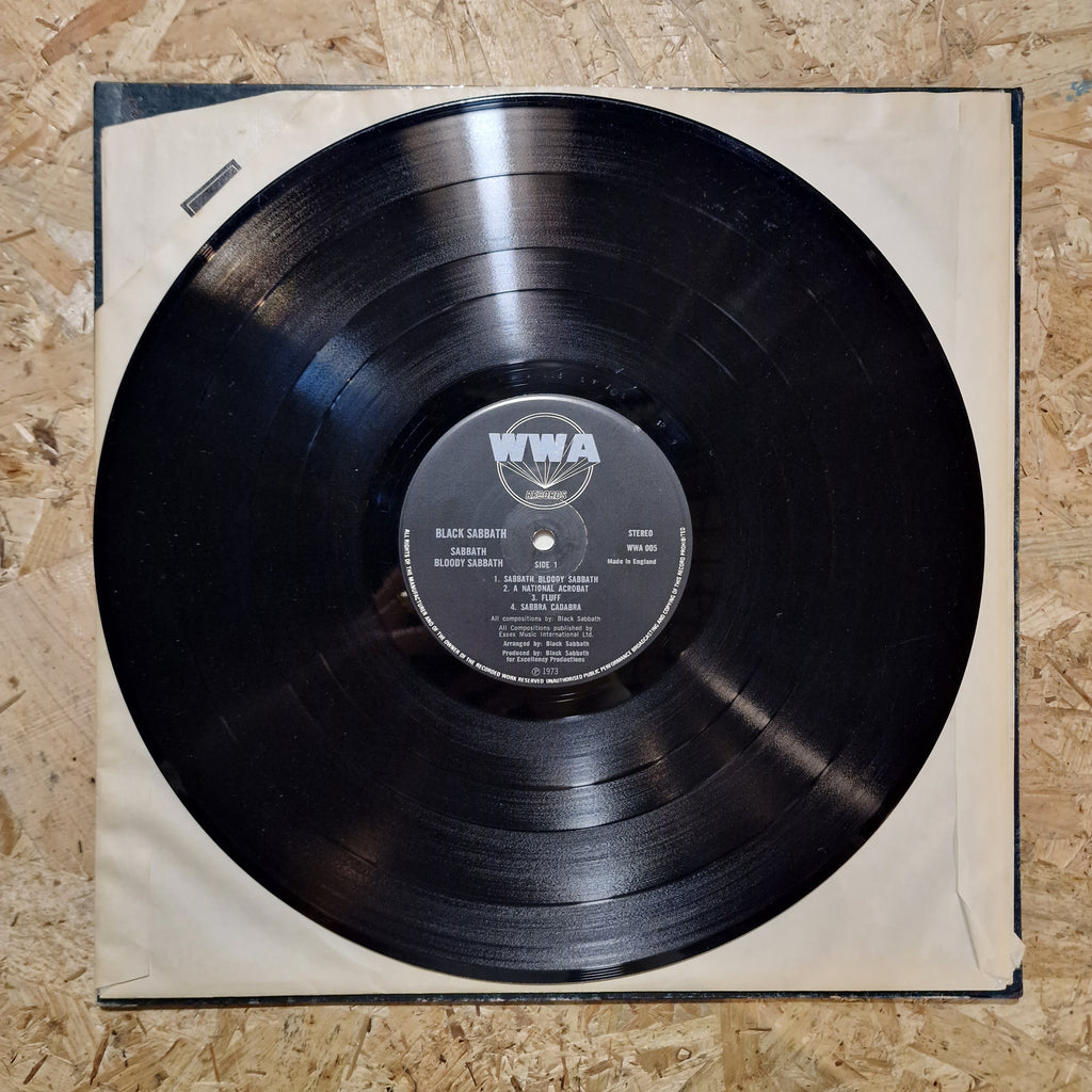 Black Sabbath – Sabbath Bloody Sabbath