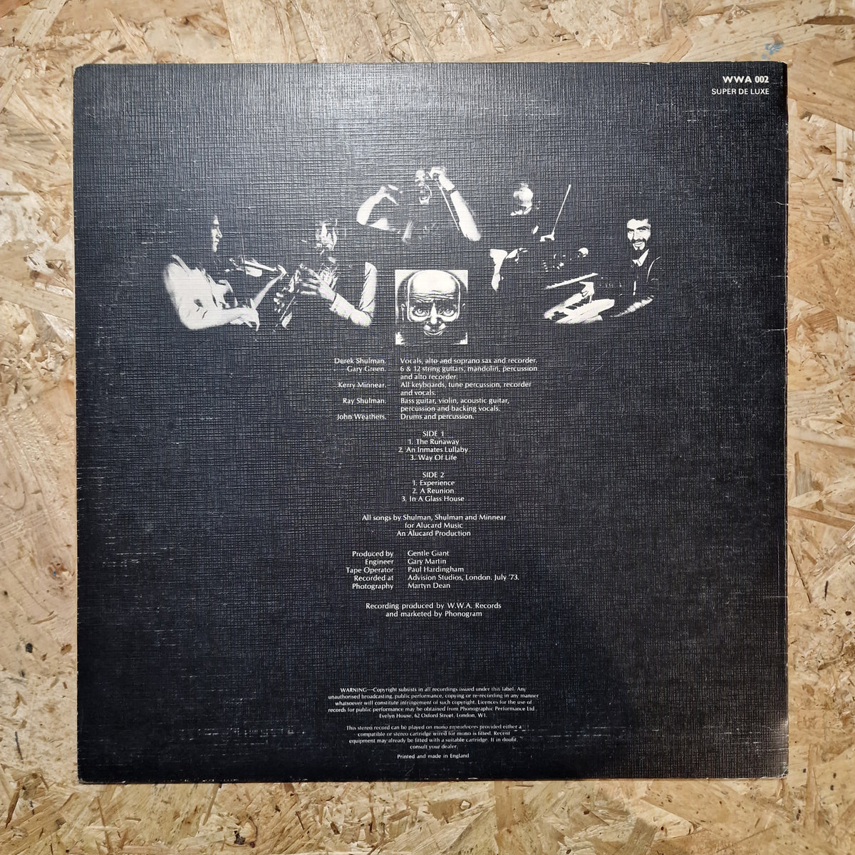 Gentle Giant – In A Glass House