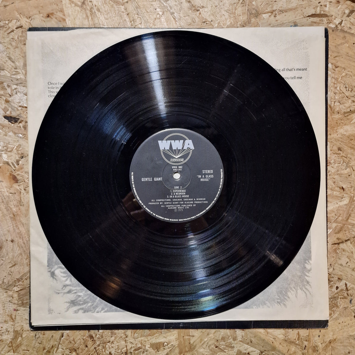 Gentle Giant – In A Glass House
