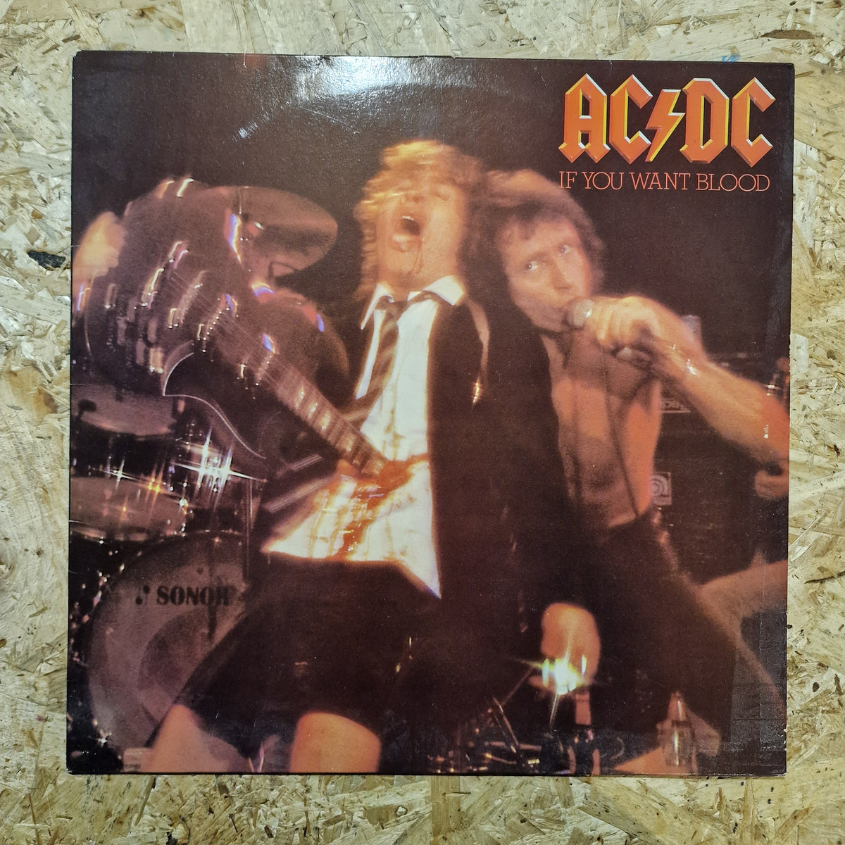 AC/DC – If You Want Blood You've Got It