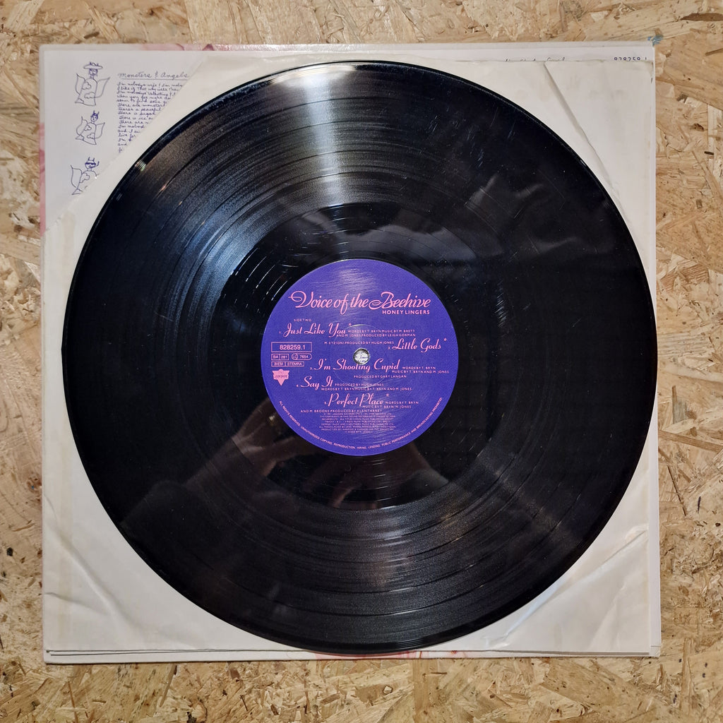 Voice Of The Beehive – Honey Lingers