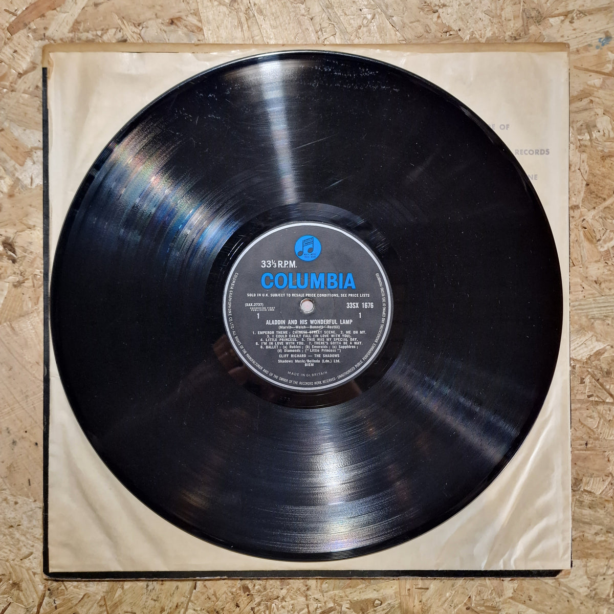 Cliff Richard And The Shadows – Aladdin And His Wonderful Lamp