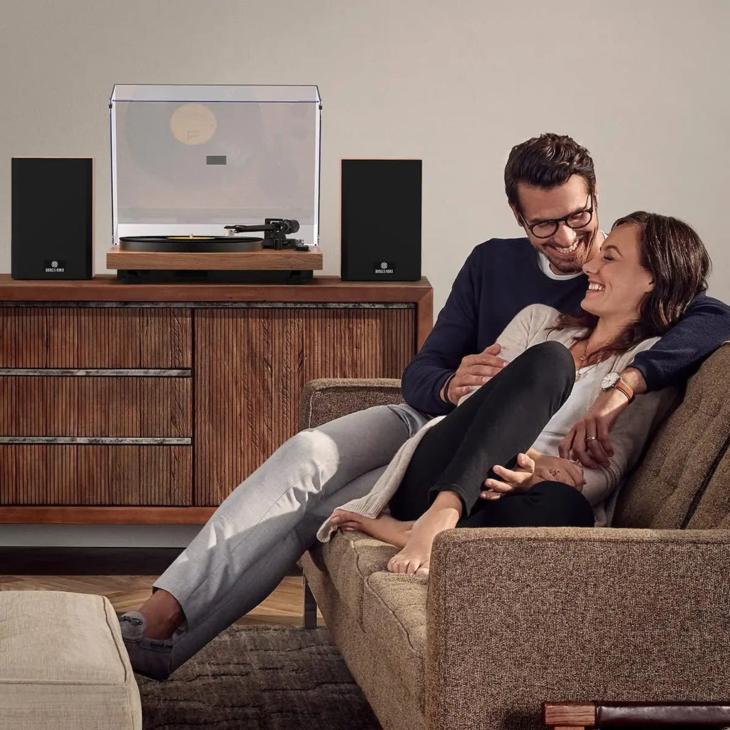 Angels Horn - Turntable + Bookshelf Speakers