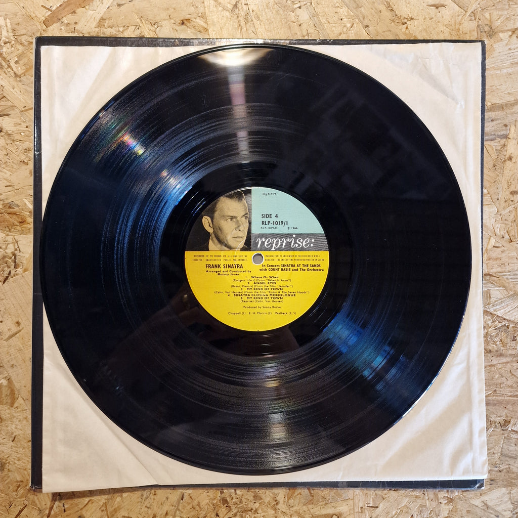 Frank Sinatra – Sinatra At The Sands