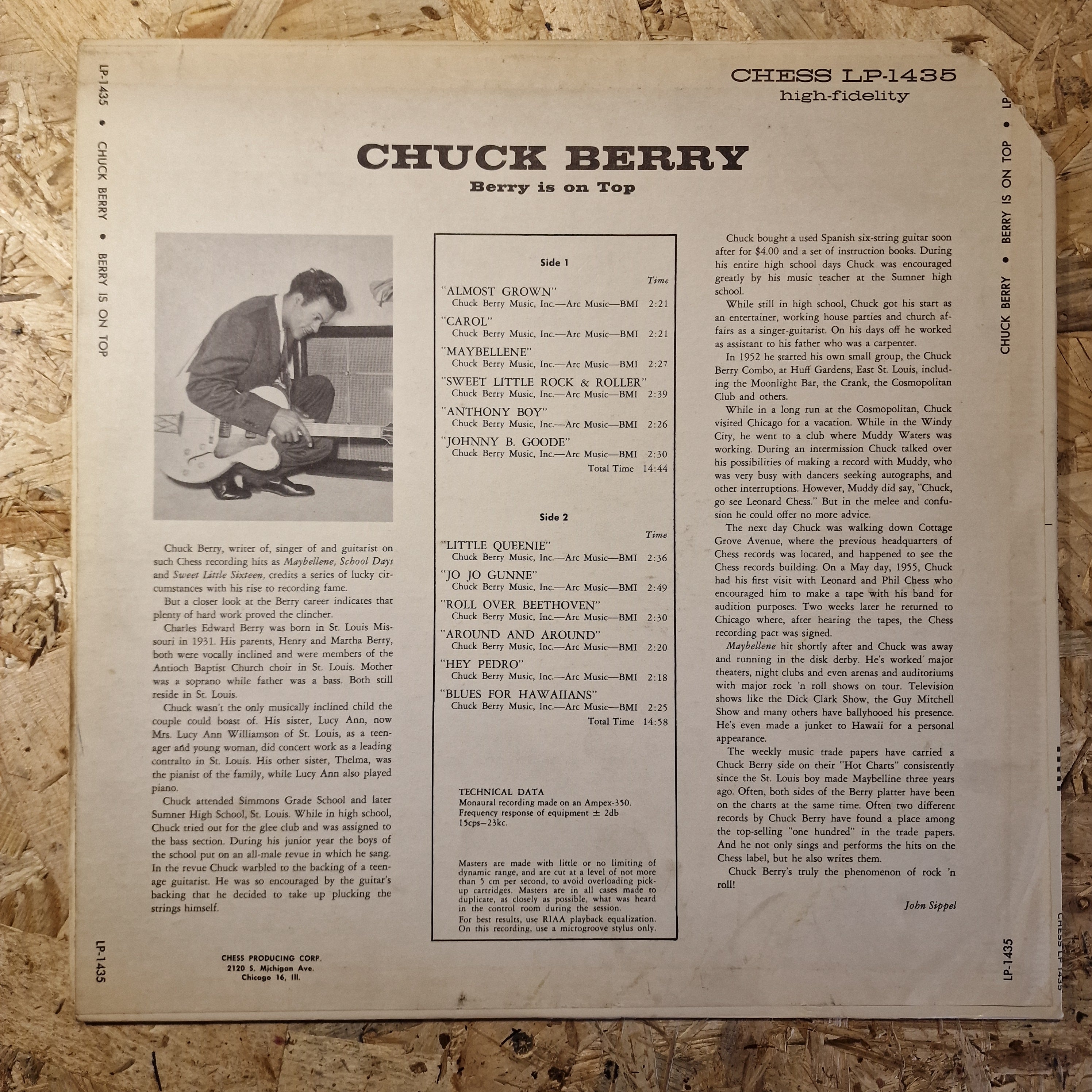 Chuck Berry – Berry Is On Top