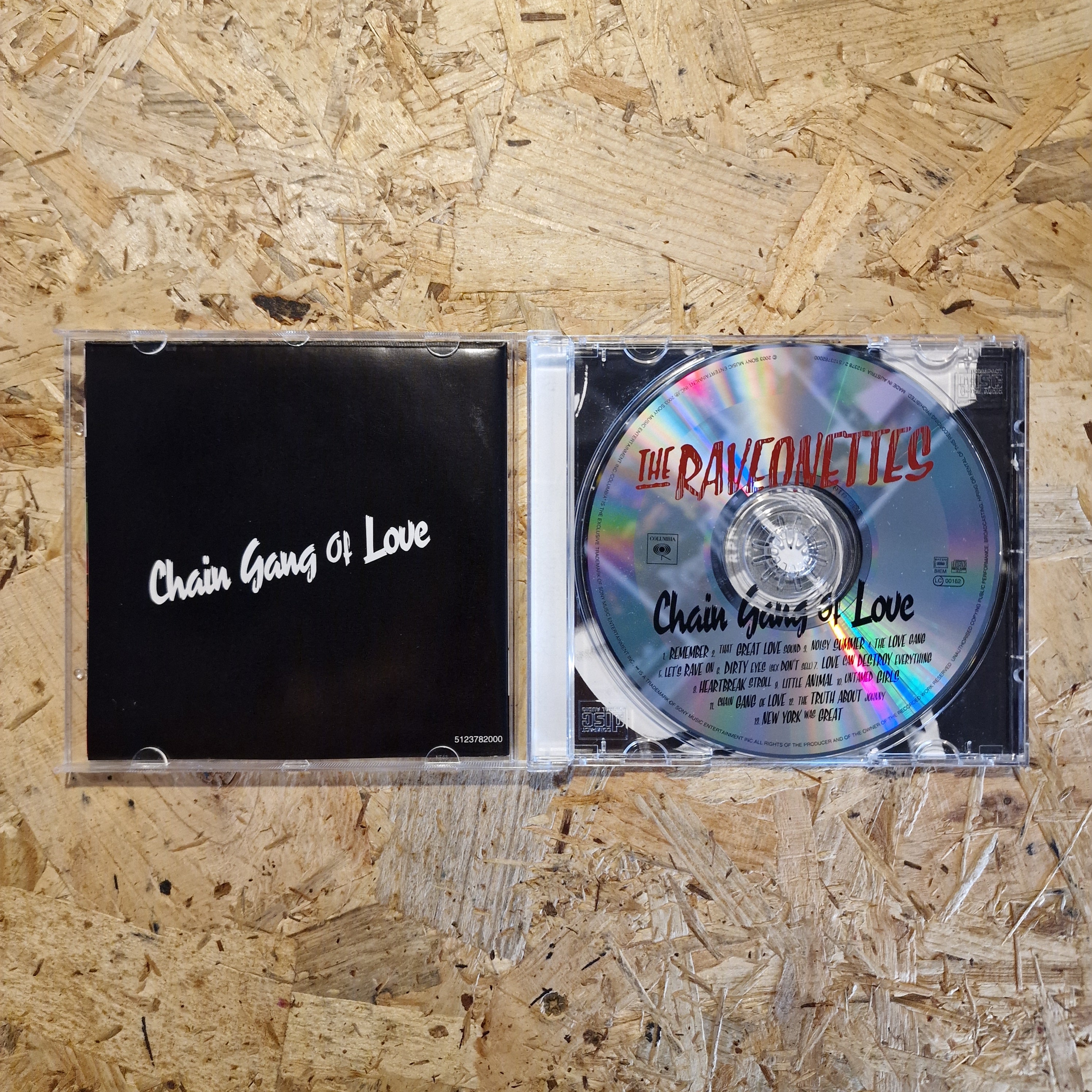 The Raveonettes – Chain Gang Of Love