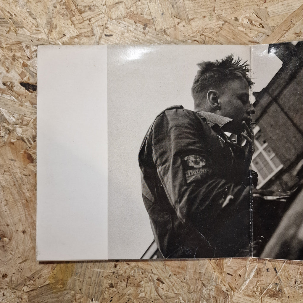 The Pale Fountains – ... From Across The Kitchen Table