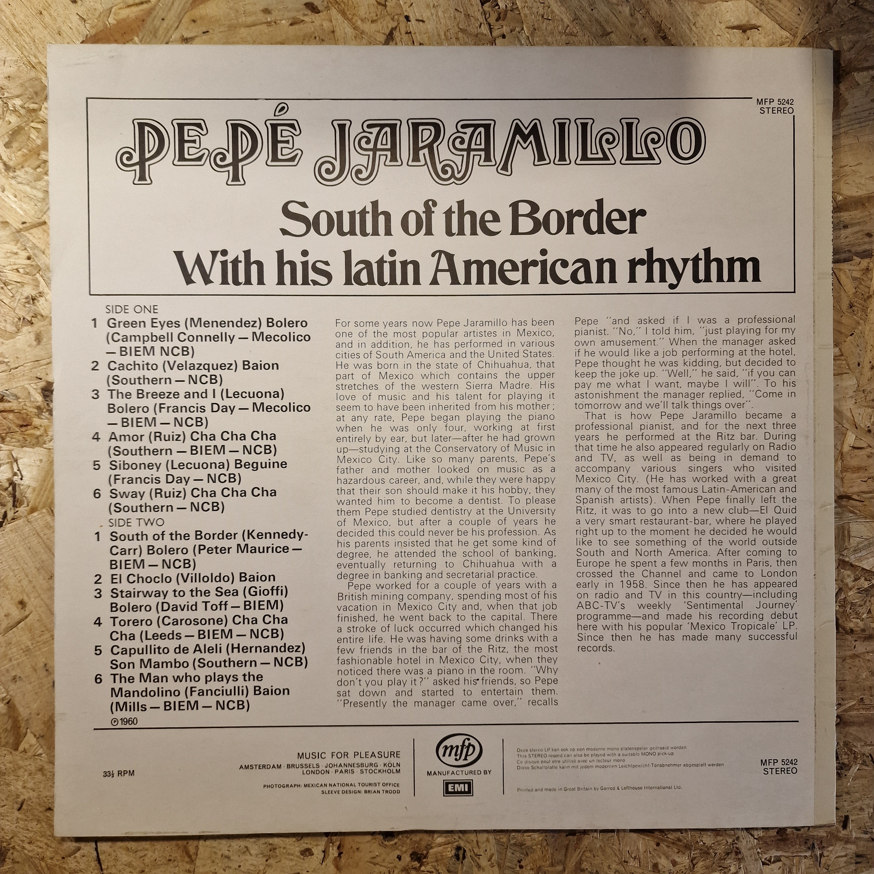 Pepé Jaramillo With His Latin American Rhythm – South Of The Border