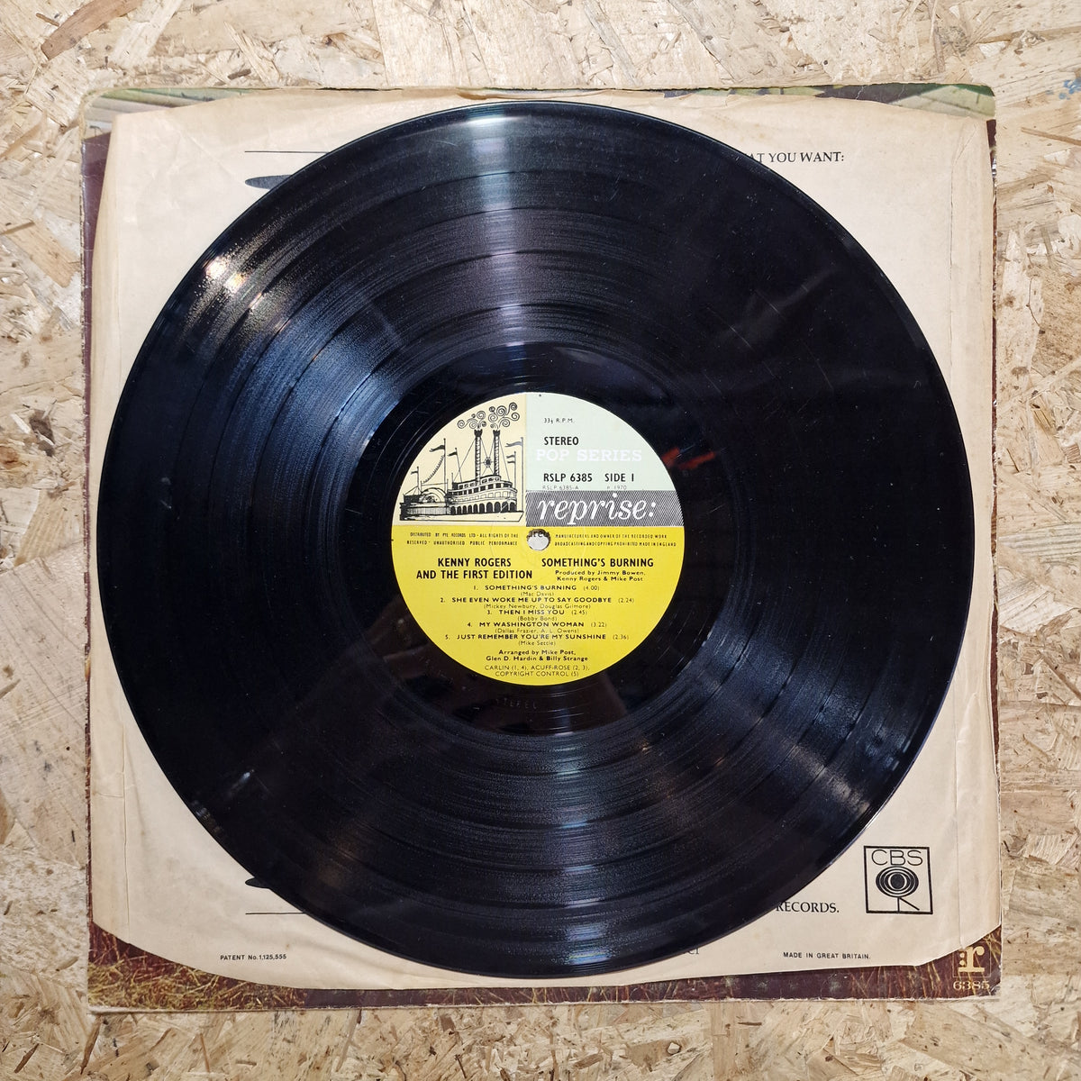 Kenny Rogers And The First Edition – Something's Burning