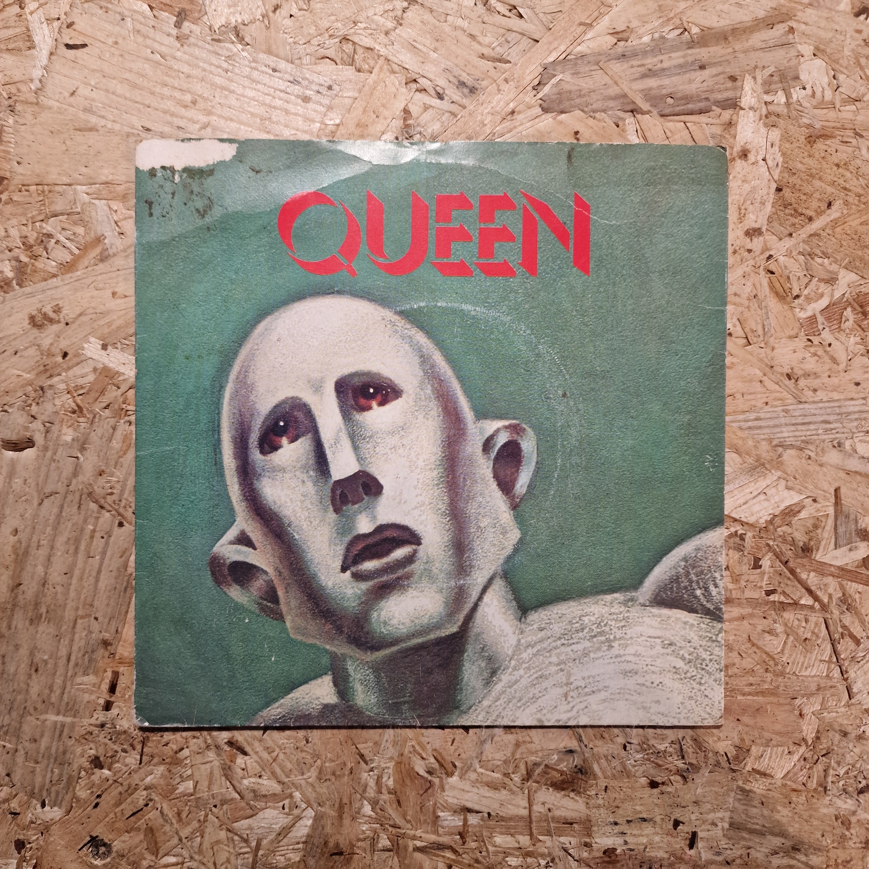Queen – We Are The Champions