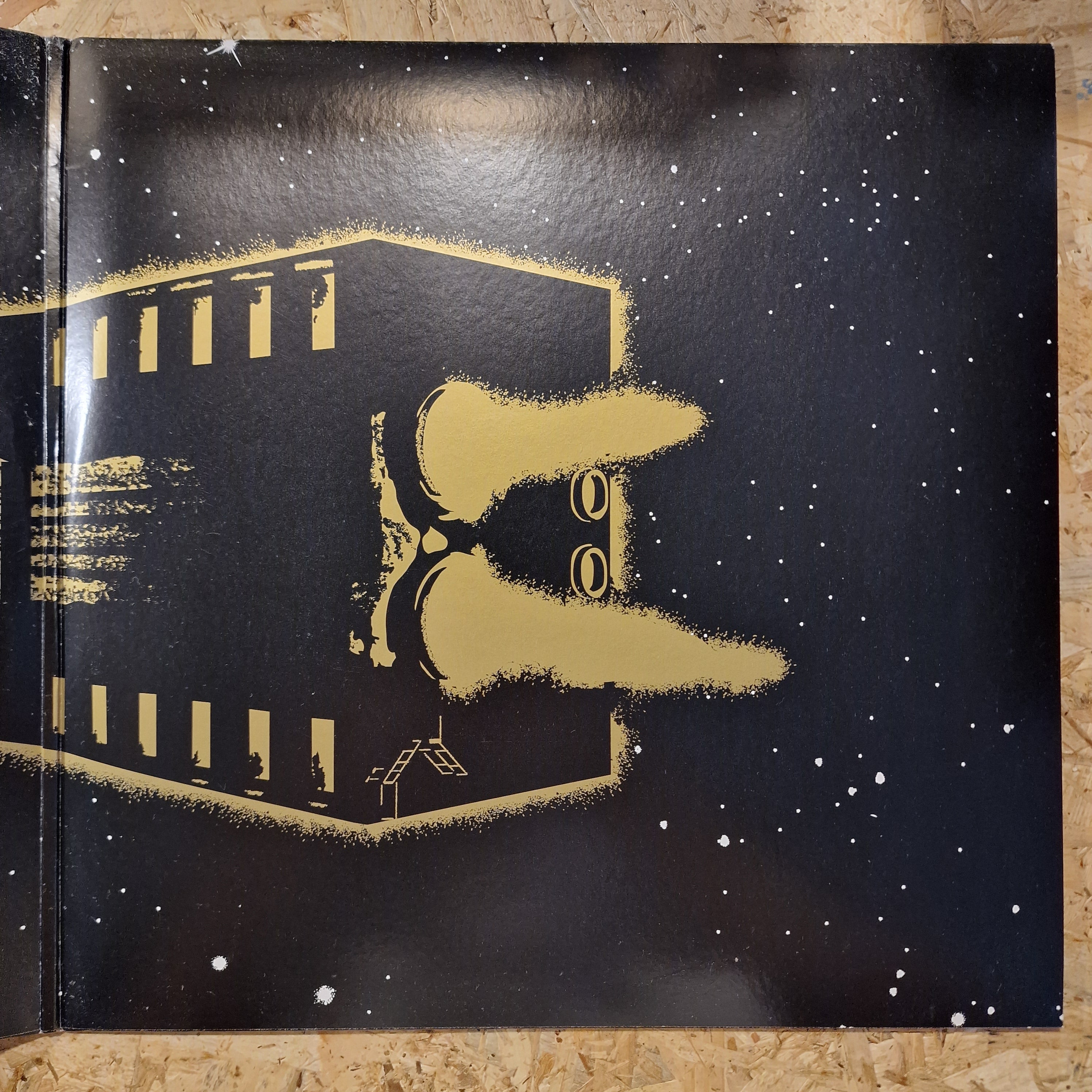 Justice – † (Cross) – Sounds + Grounds