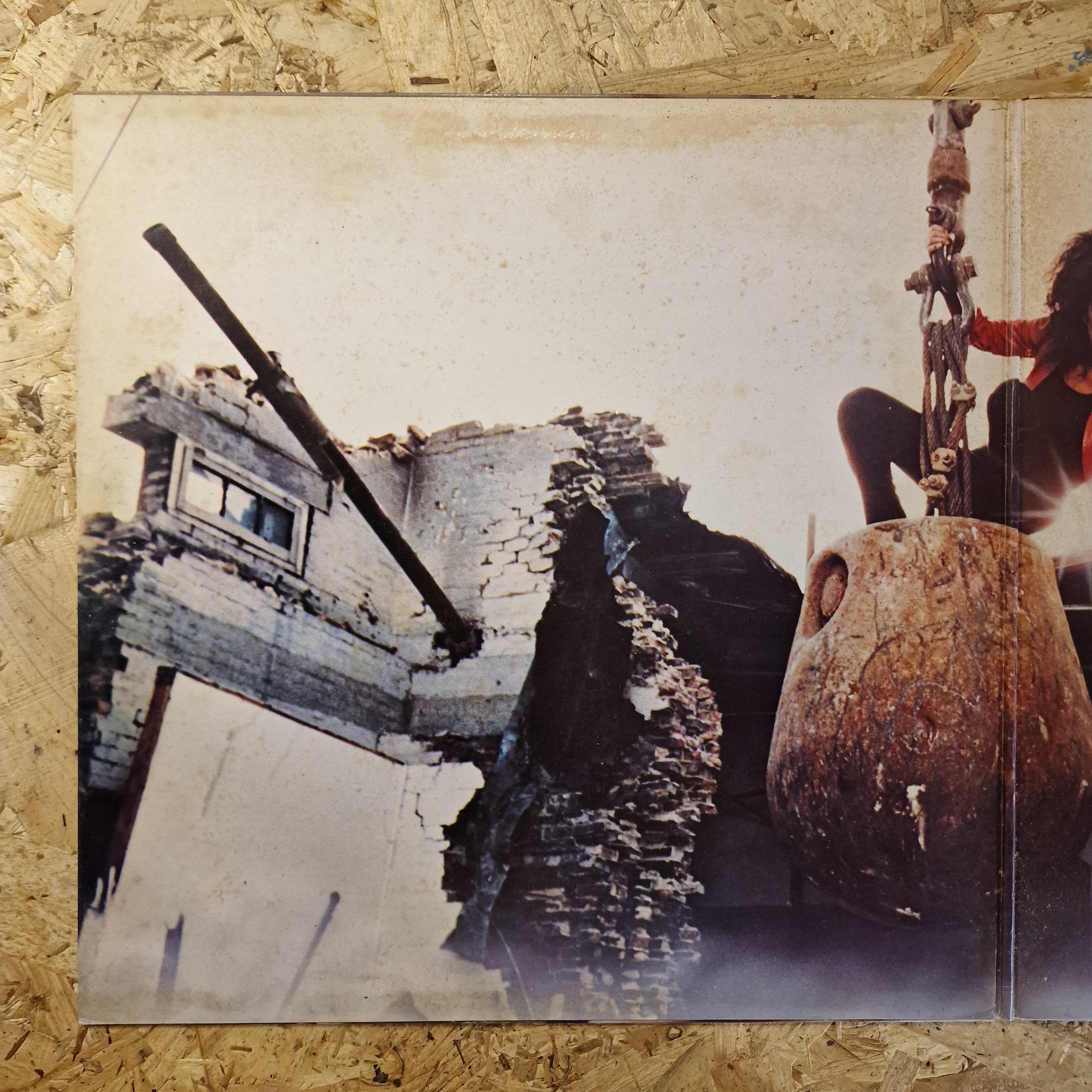 Grace Slick – Welcome To The Wrecking Ball!
