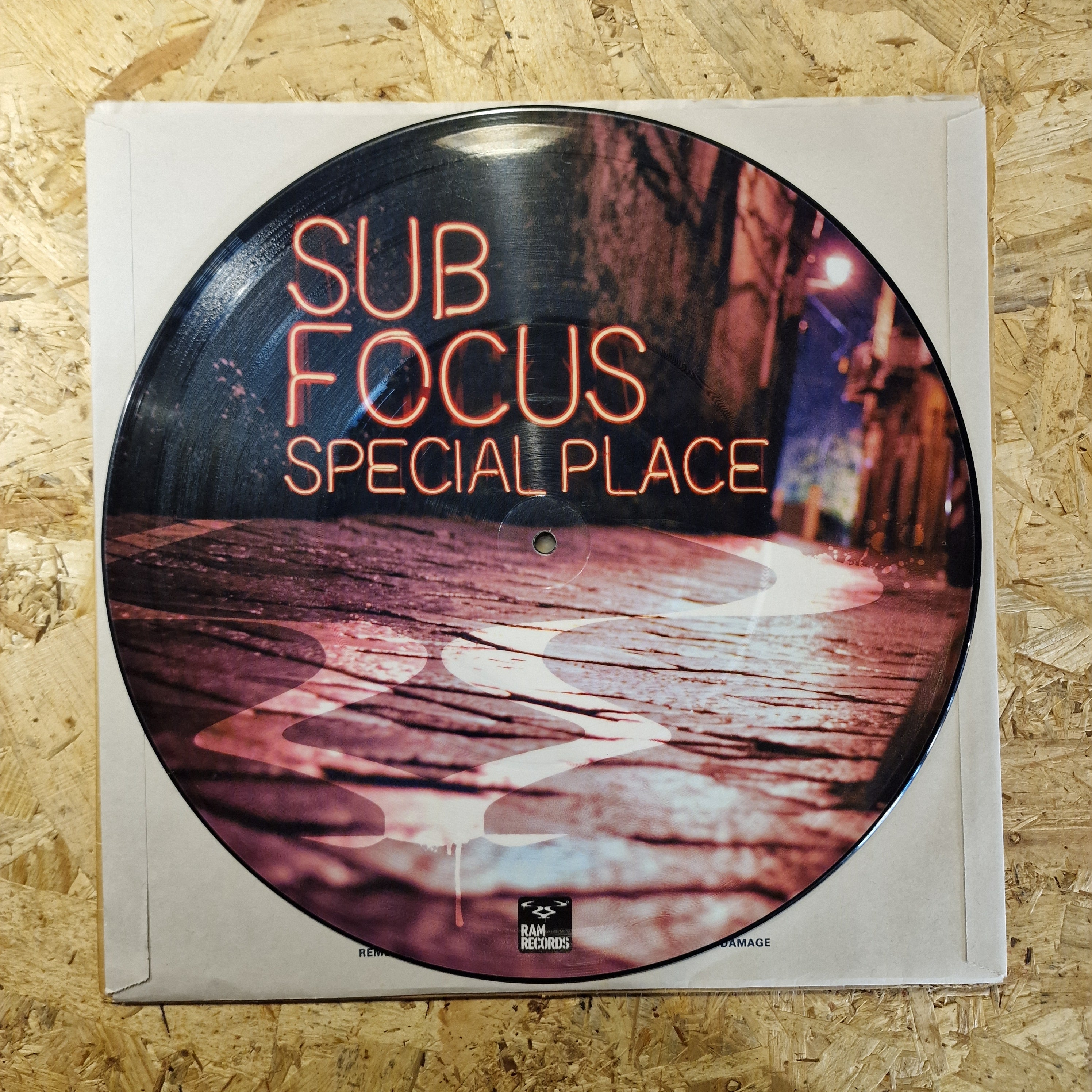 Sub Focus – Special Place / Druggy