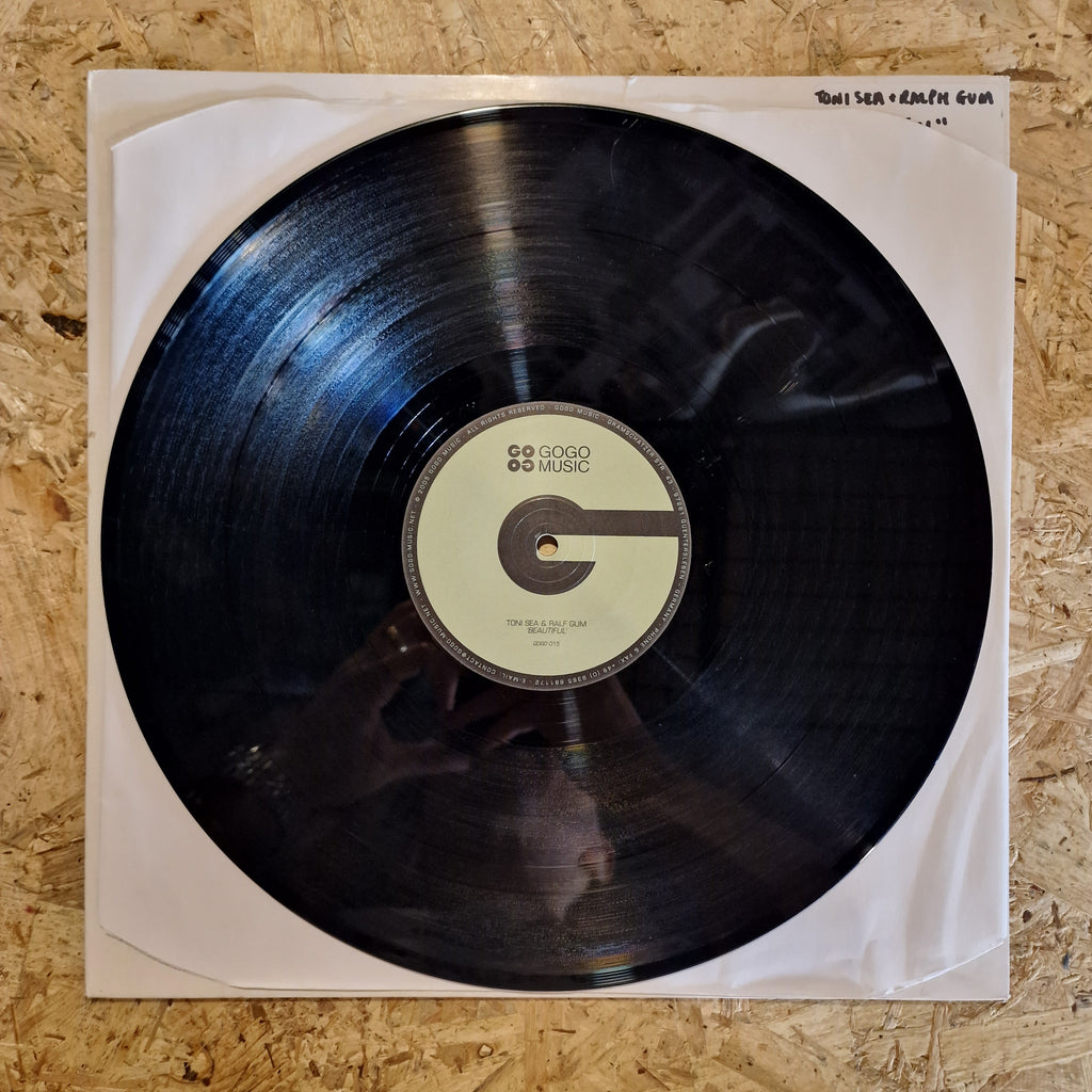 Toni Sea & Ralf GUM – Beautiful