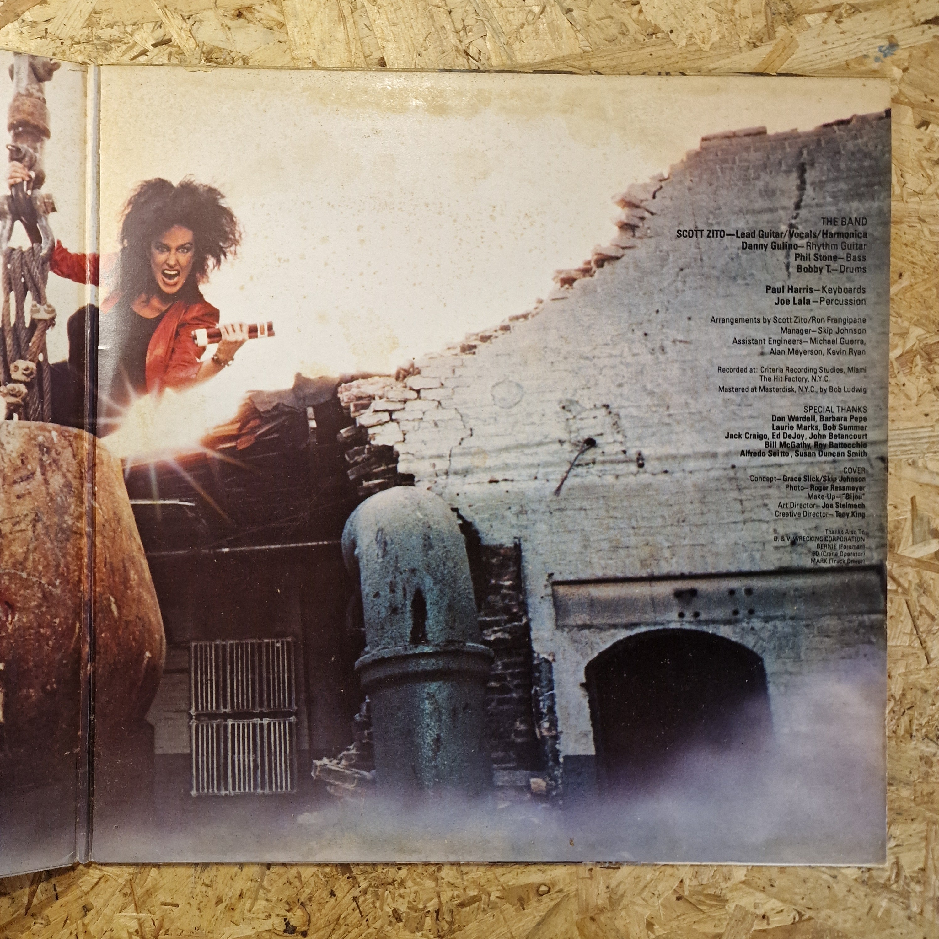 Grace Slick – Welcome To The Wrecking Ball!