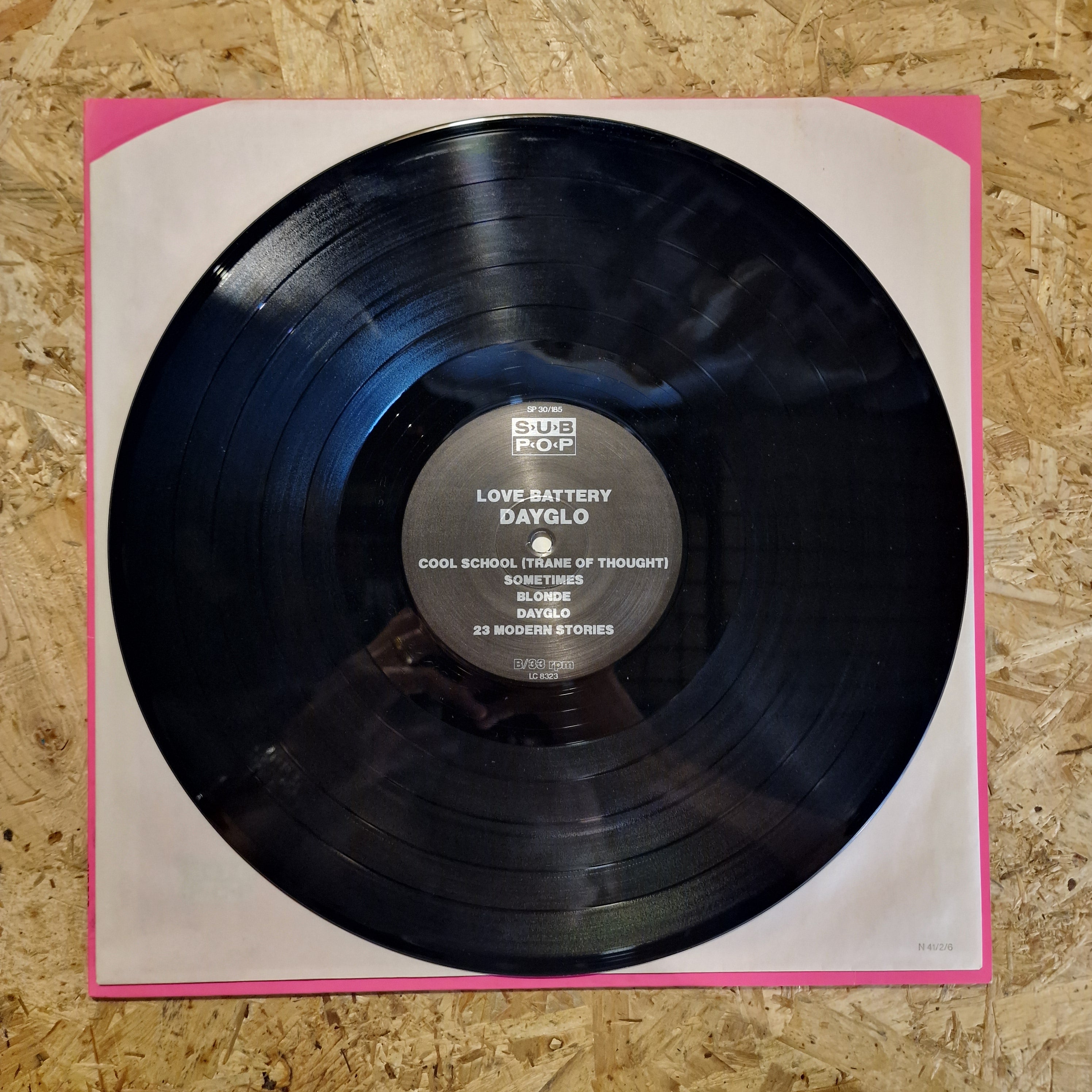 Love Battery – Dayglo
