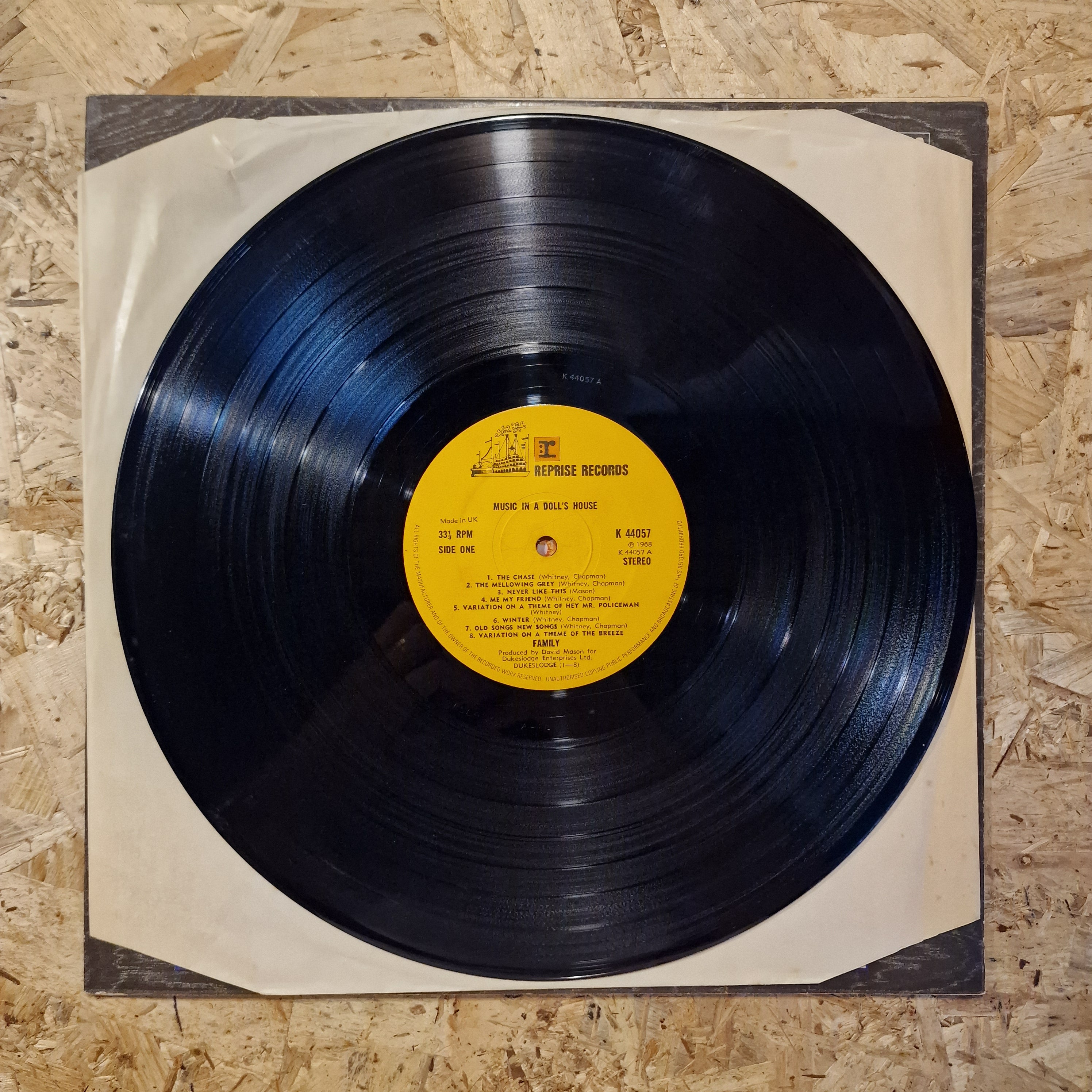 Family – Music In A Doll's House
