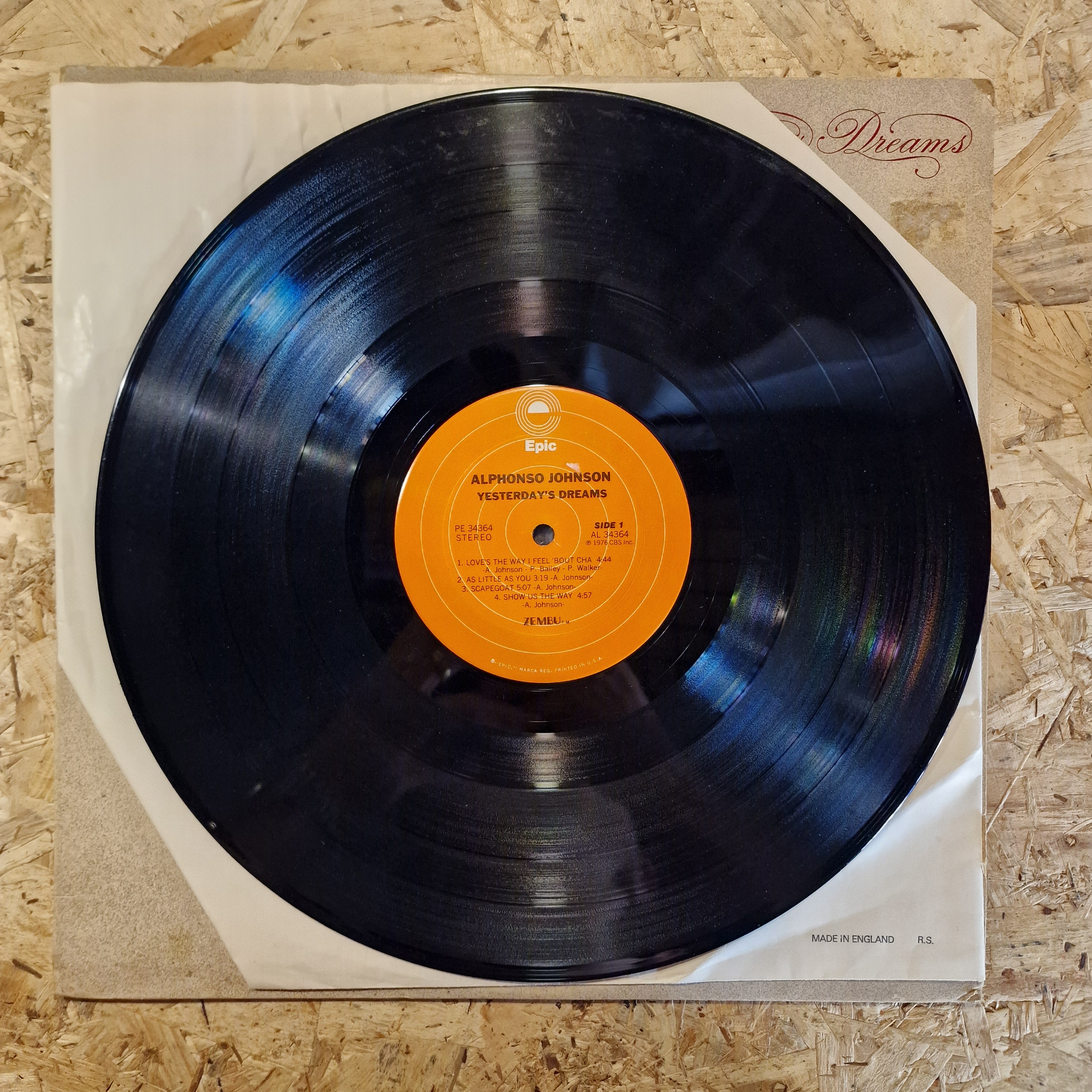 Alphonso Johnson – Yesterday's Dreams