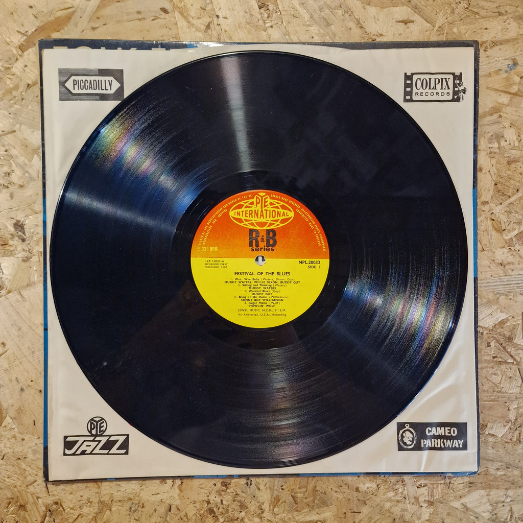 Muddy Waters, Buddy Guy, Howlin' Wolf, Sonny Boy Williamson – Folk Festival Of The Blues
