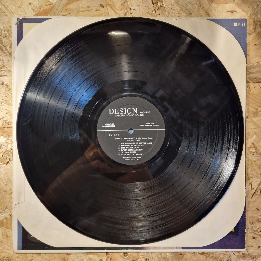 Stanley Applewaite – Prom Date