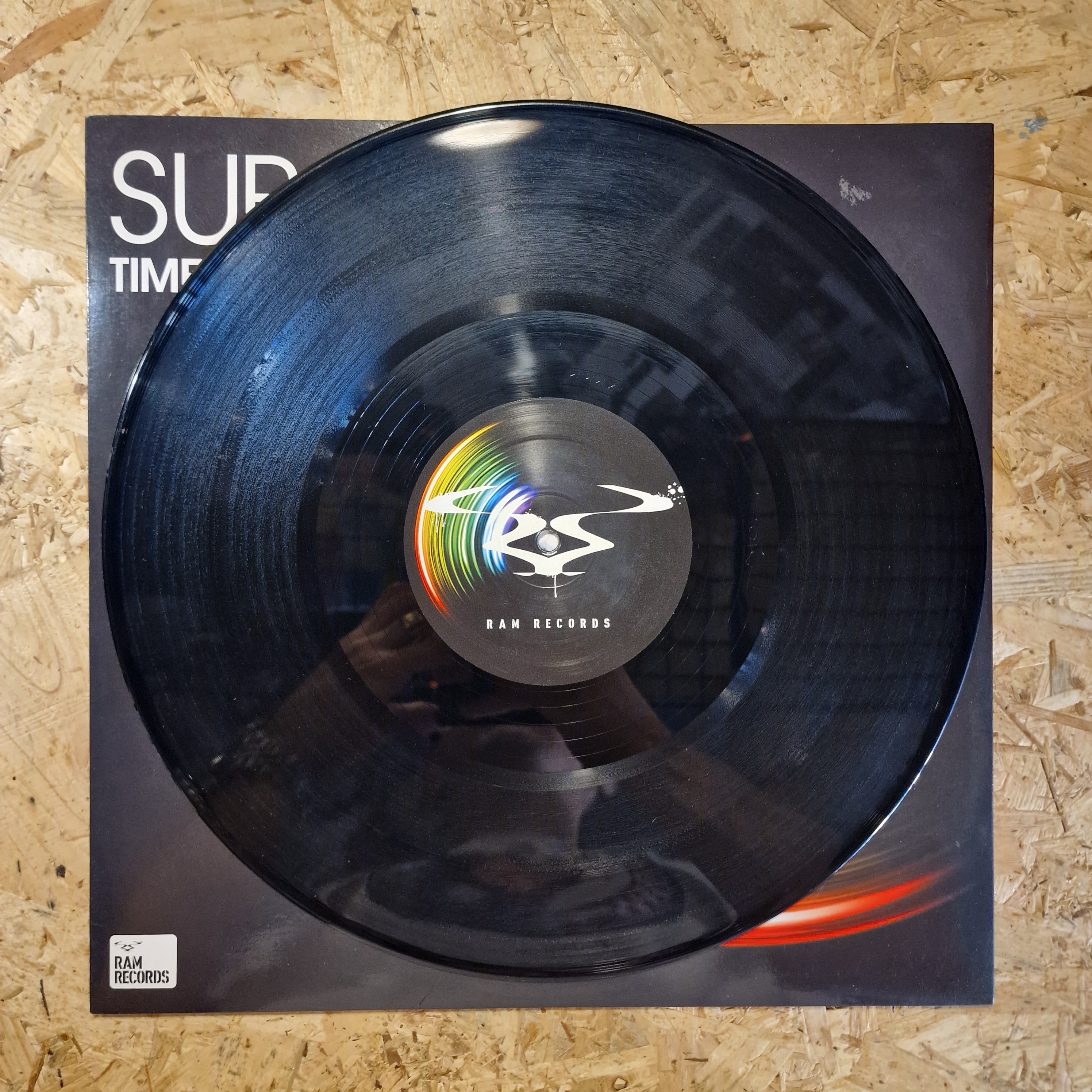 Sub Focus – Timewarp // Join The Dots