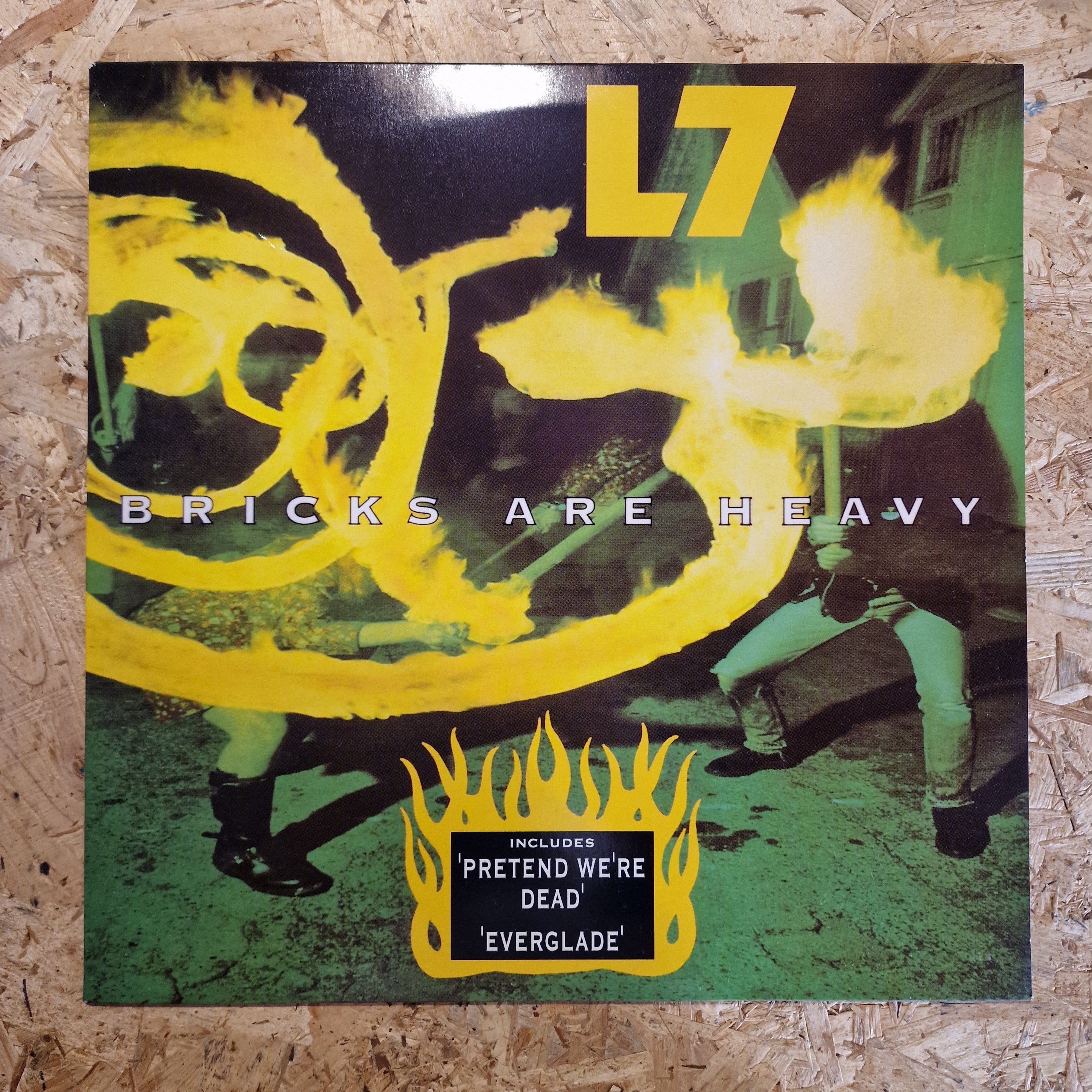 L7 – Bricks Are Heavy
