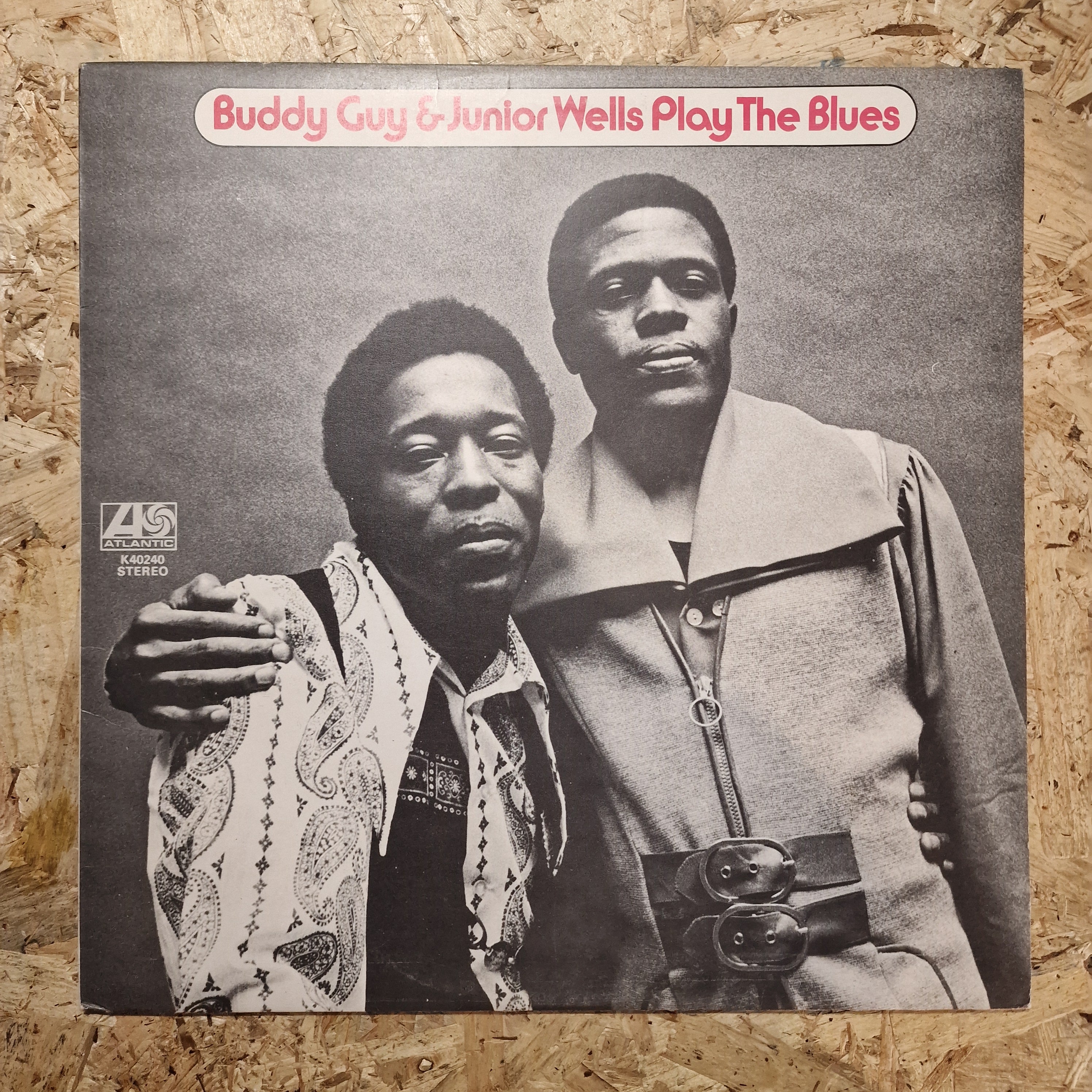 Buddy Guy & Junior Wells – Play The Blues