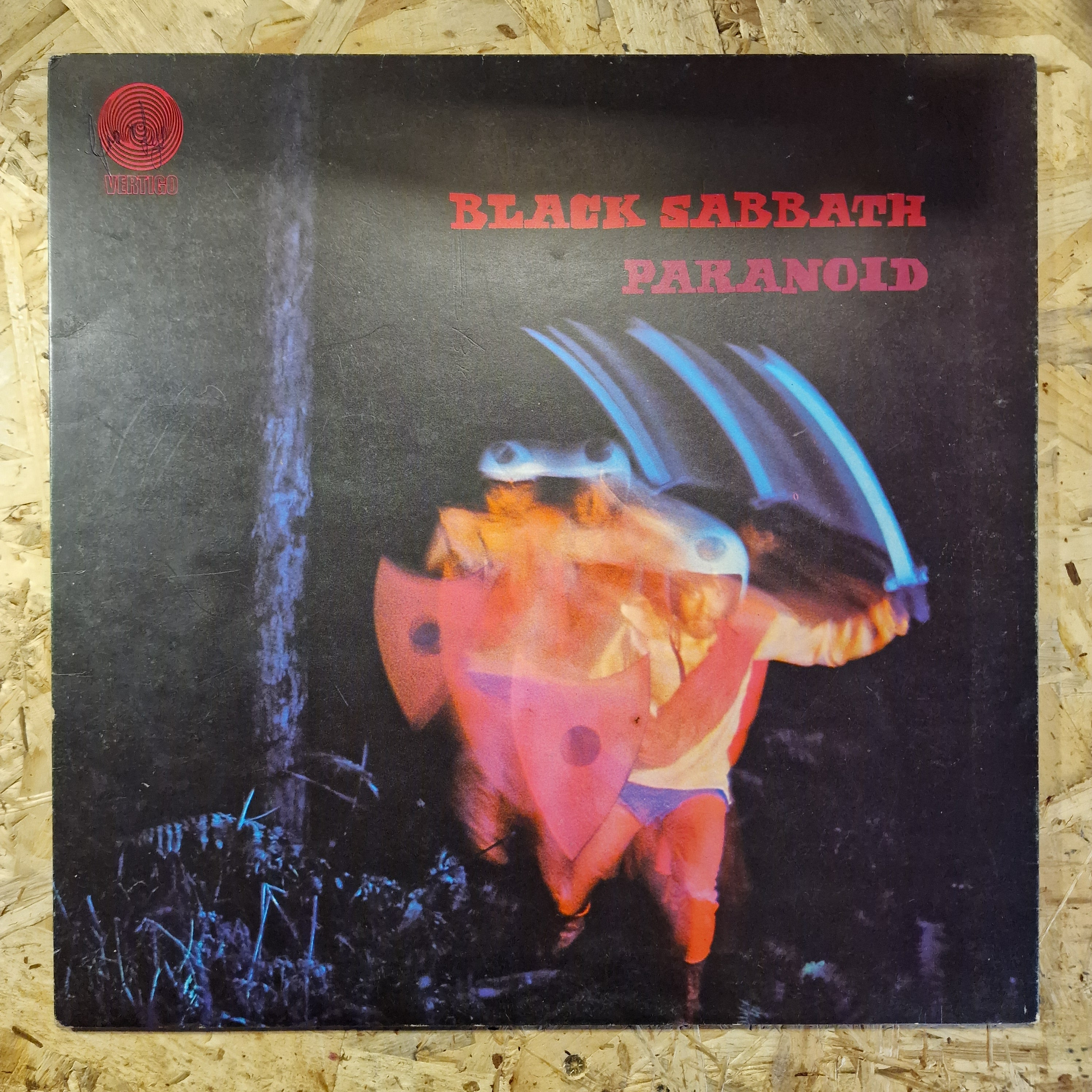 Black Sabbath – Paranoid