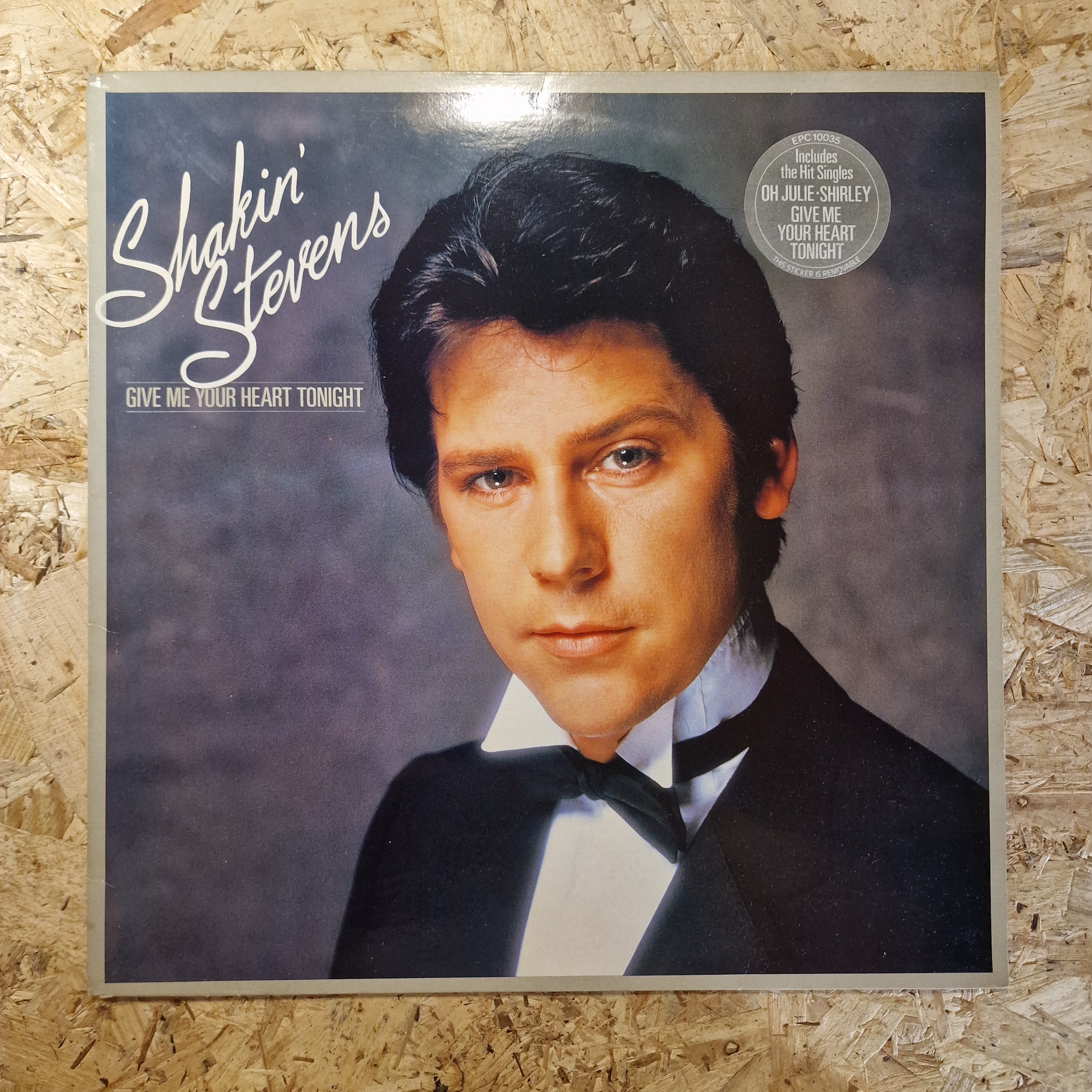 Shakin' Stevens – Give Me Your Heart Tonight