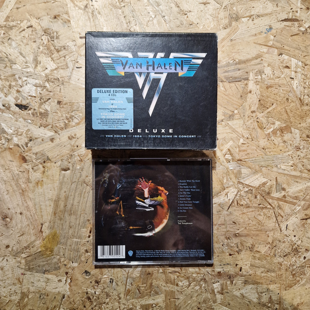 Van Halen – Deluxe