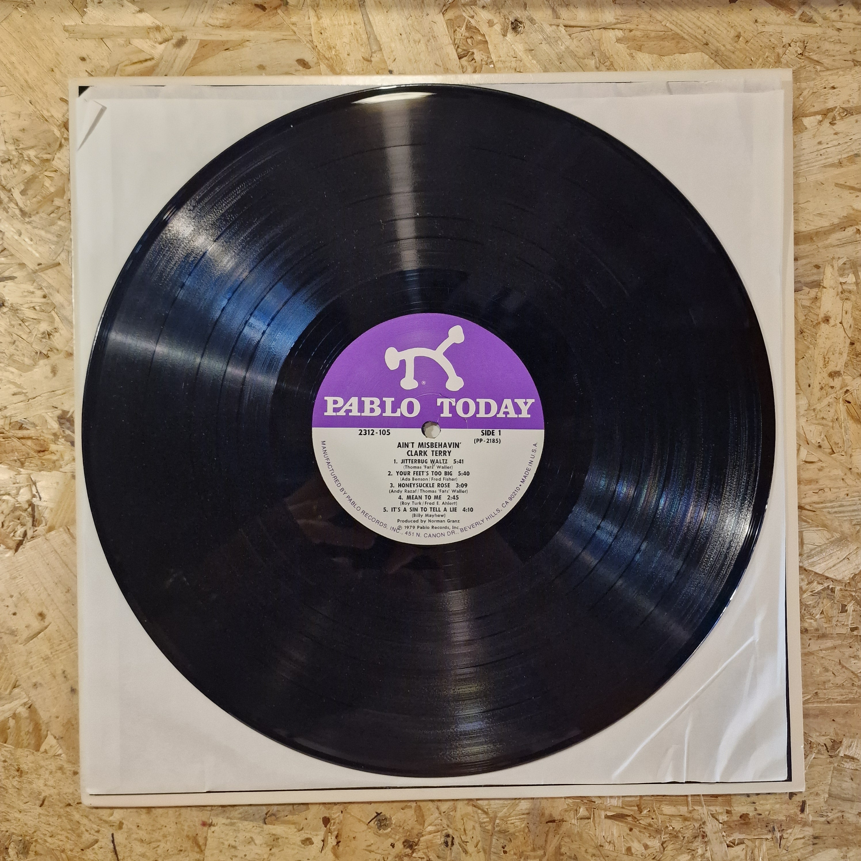 Clark Terry – Ain't Misbehavin'
