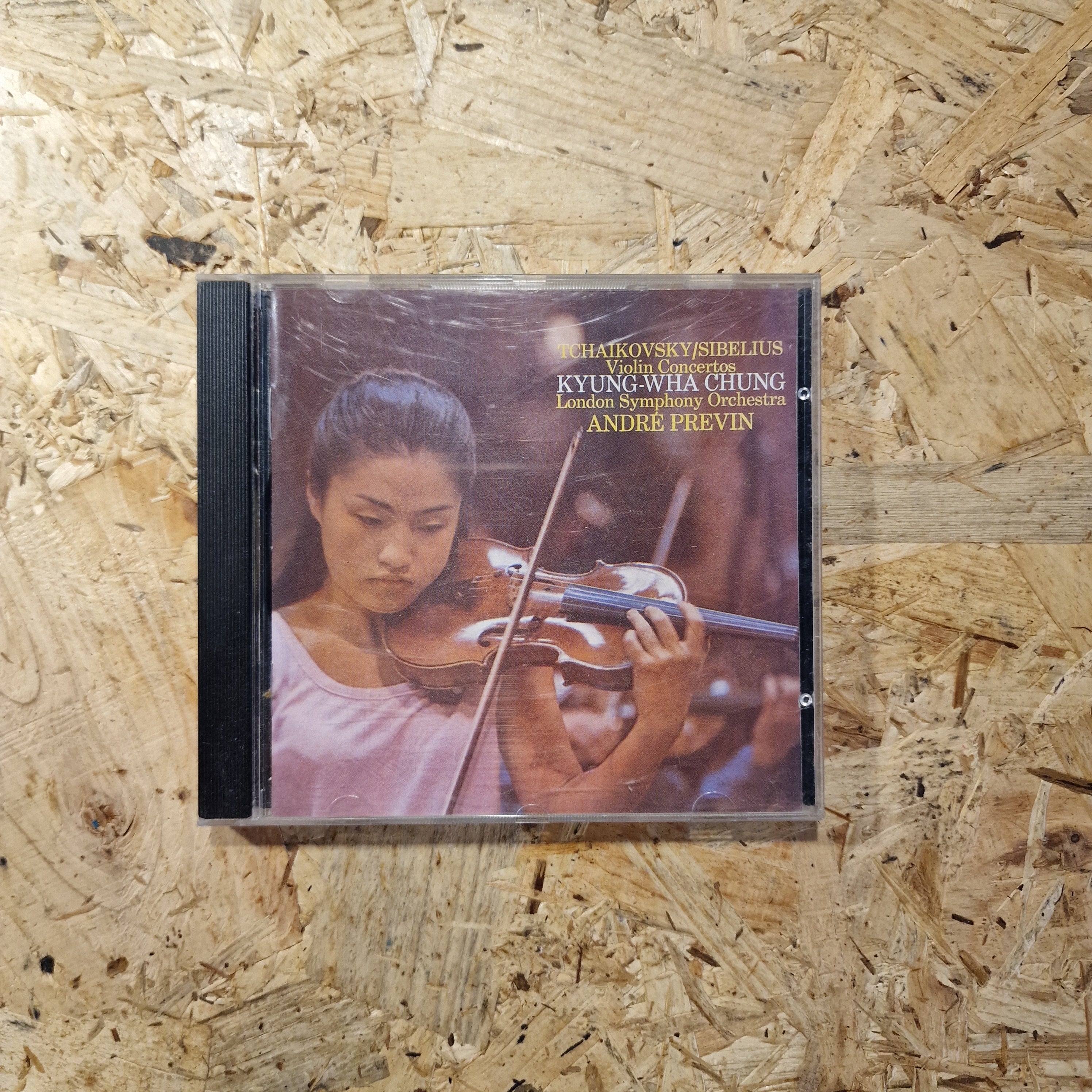Tchaikovsky / Sibelius - Kyung-Wha Chung, London Symphony Orchestra, André Previn ‎– Violin Concertos