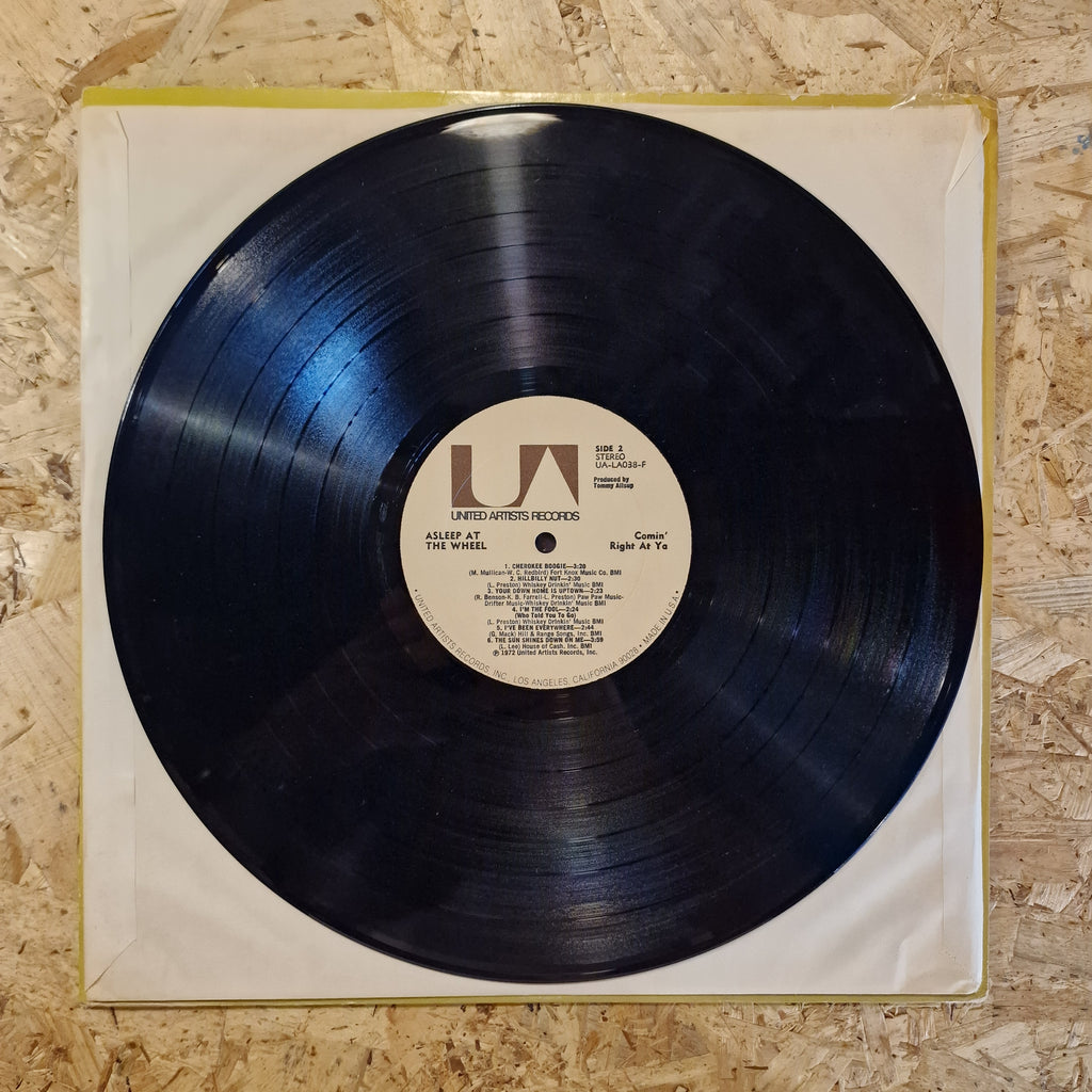 Asleep At The Wheel – Comin' Right At Ya