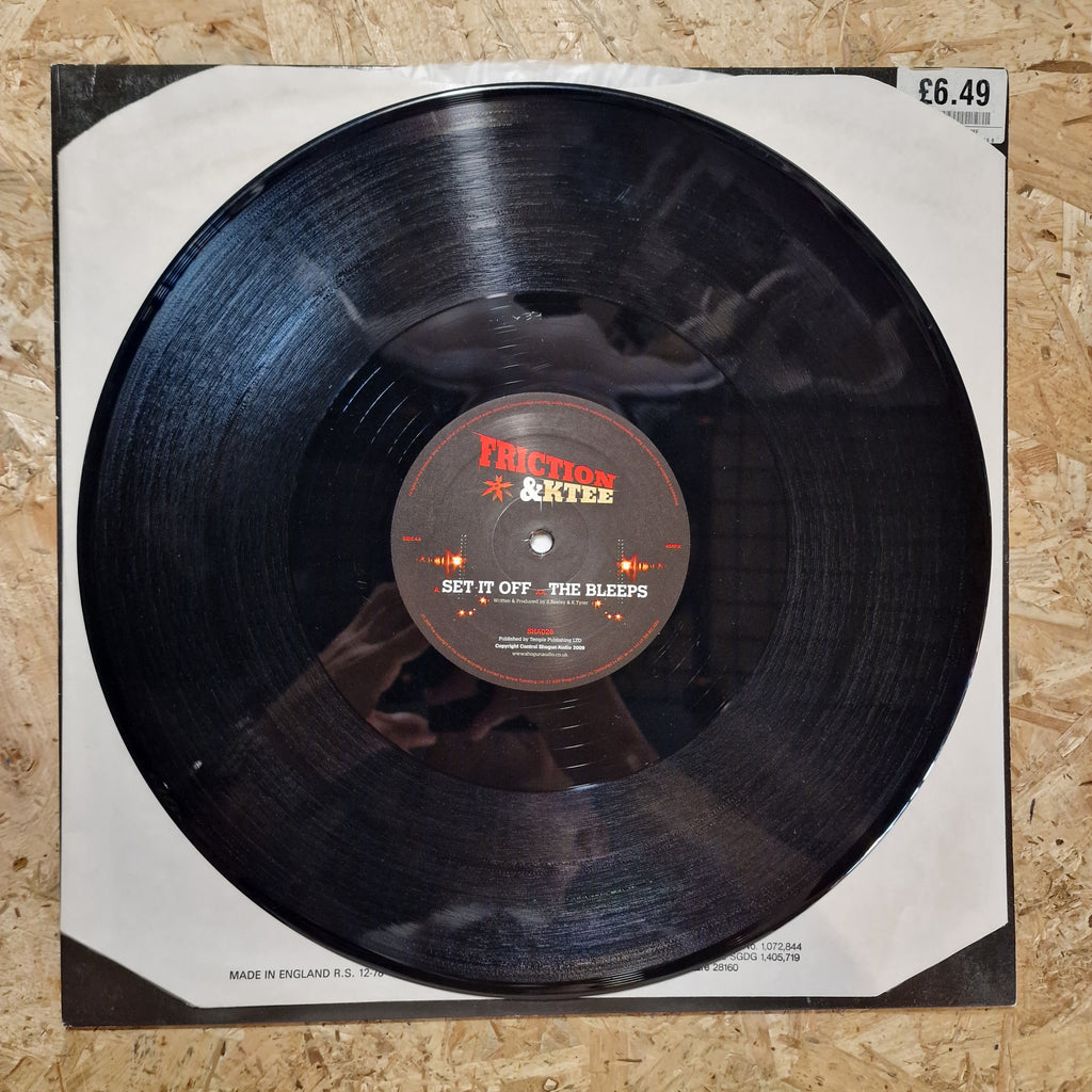 Friction & Ktee – Set It Off / The Bleeps