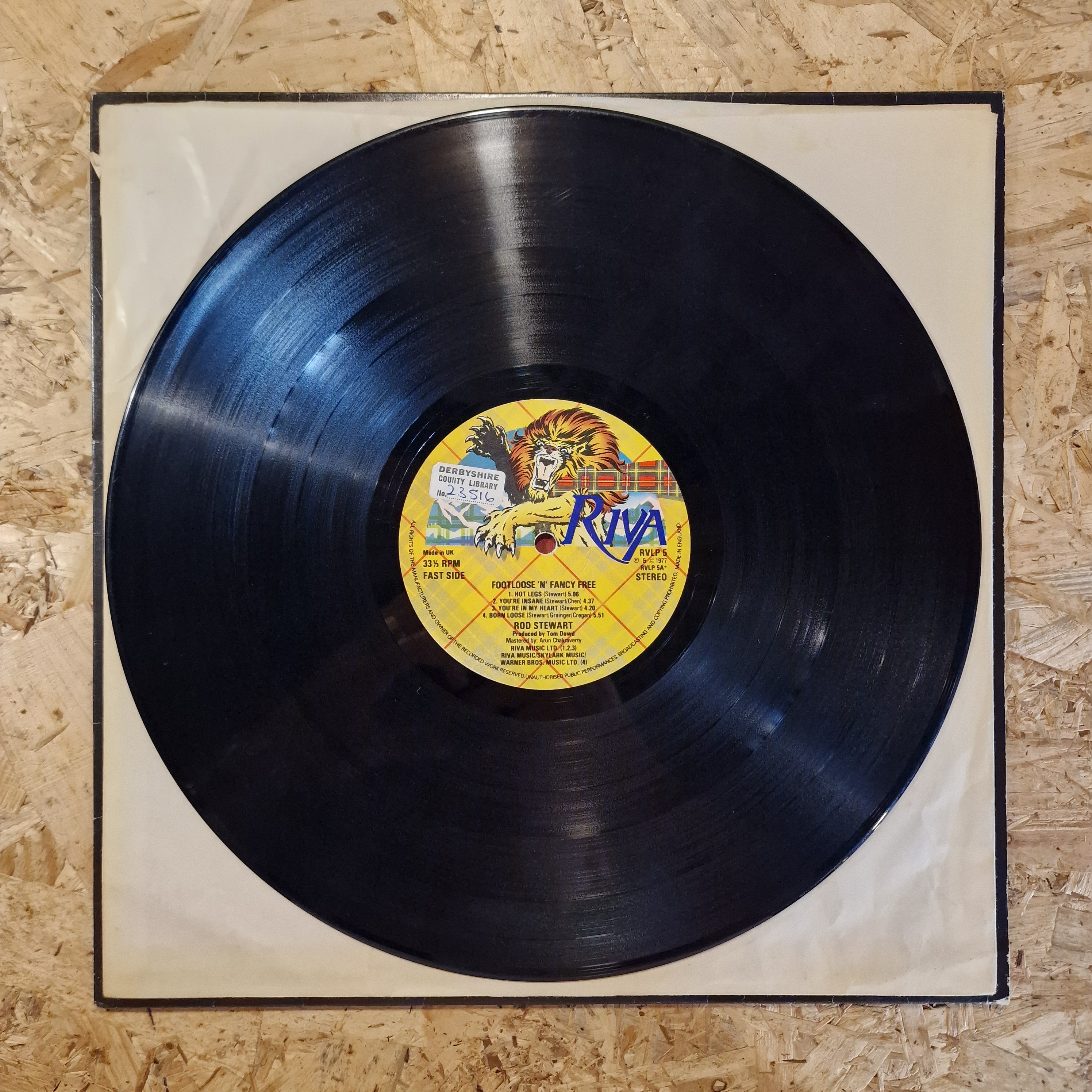 Rod Stewart – Foot Loose & Fancy Free