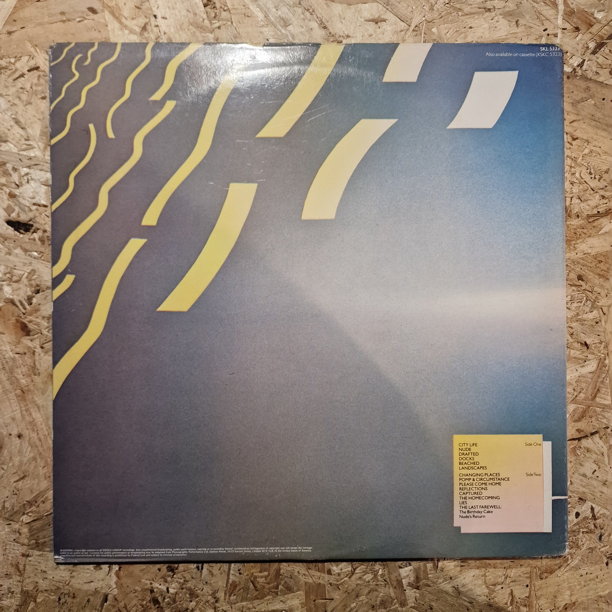 Camel – Nude