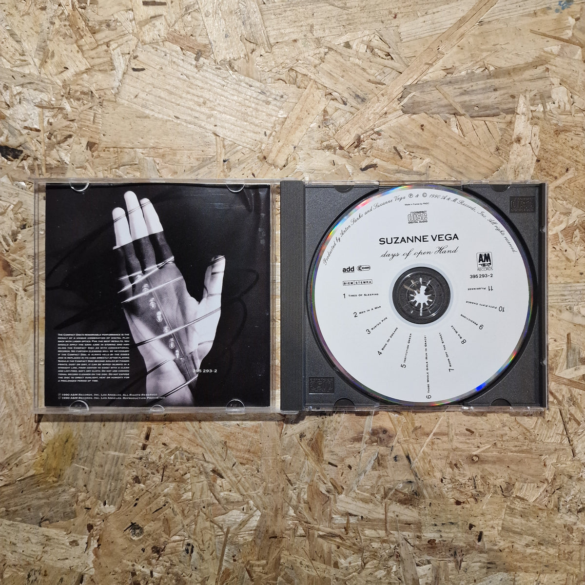 Suzanne Vega – Days Of Open Hand