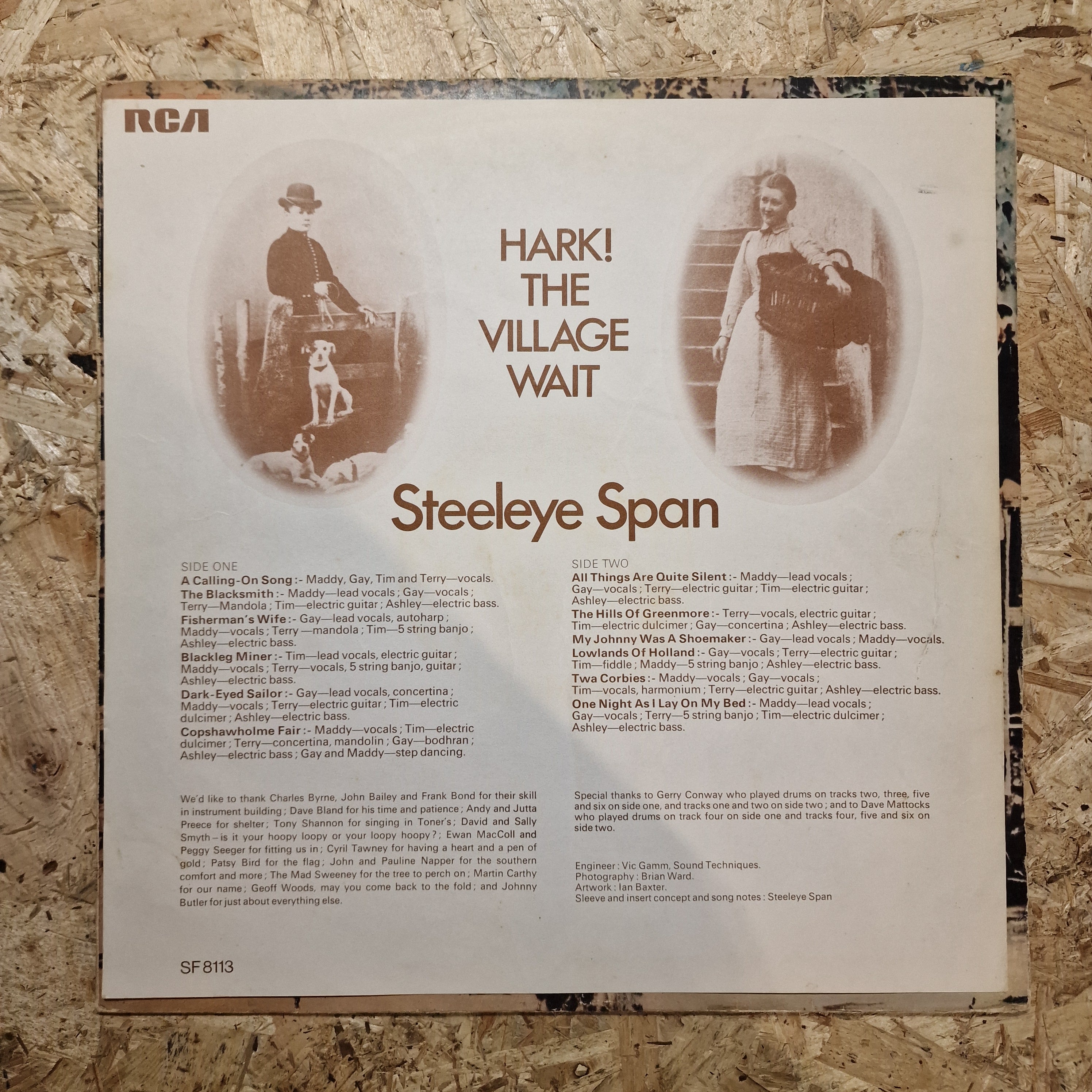 Steeleye Span – Hark! The Village Wait