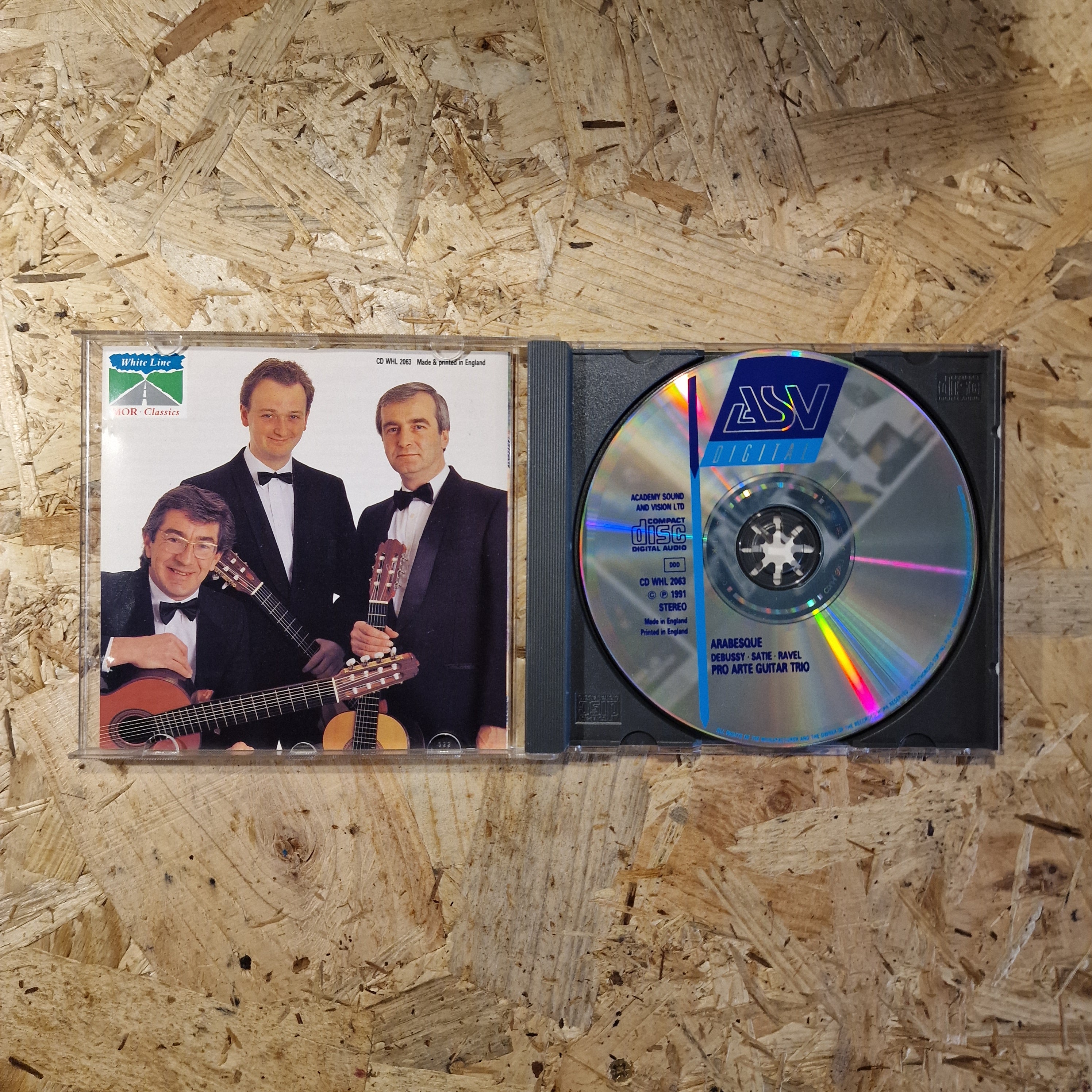 Pro Arte Guitar Trio – Arabesque
