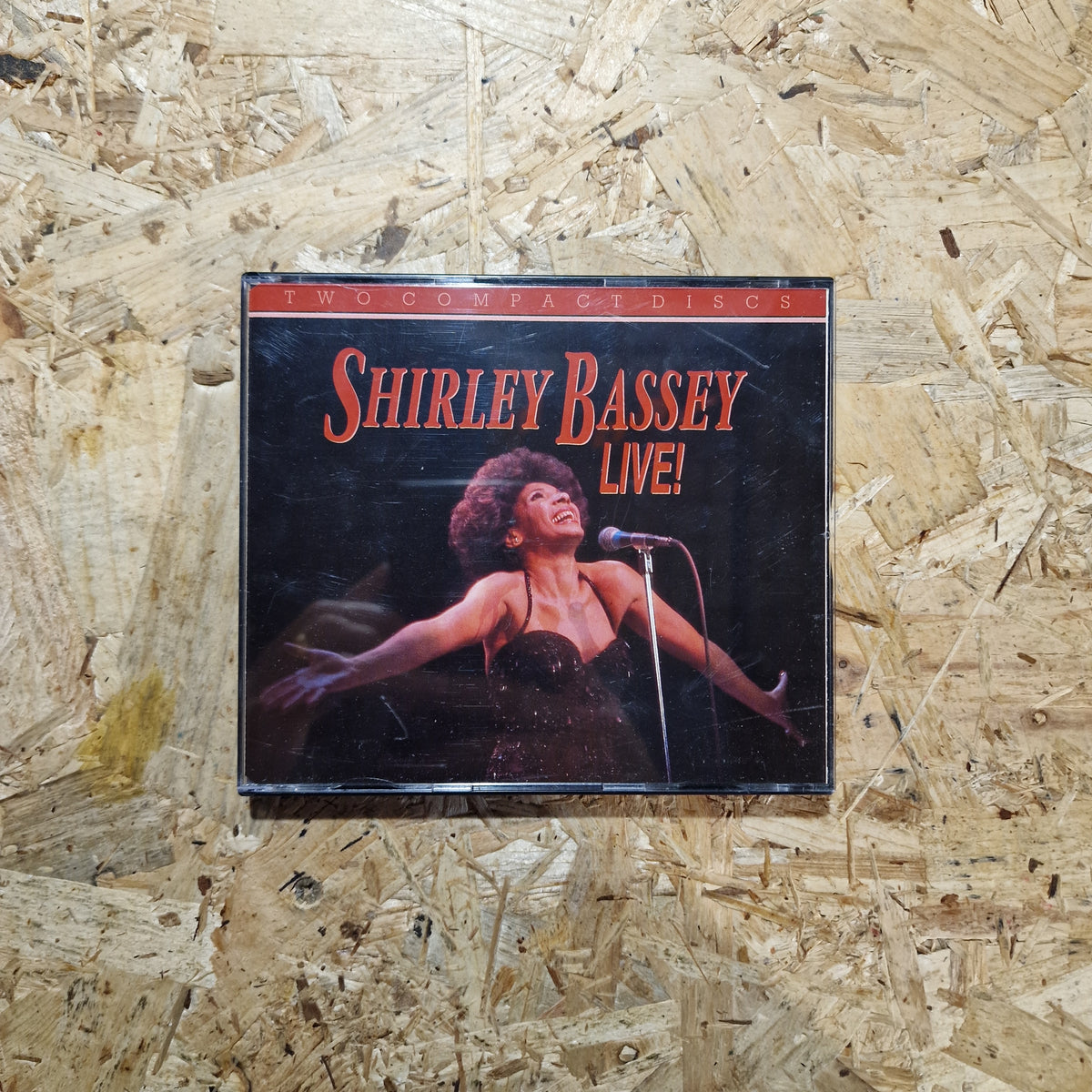 Shirley Bassey – Shirley Bassey Live