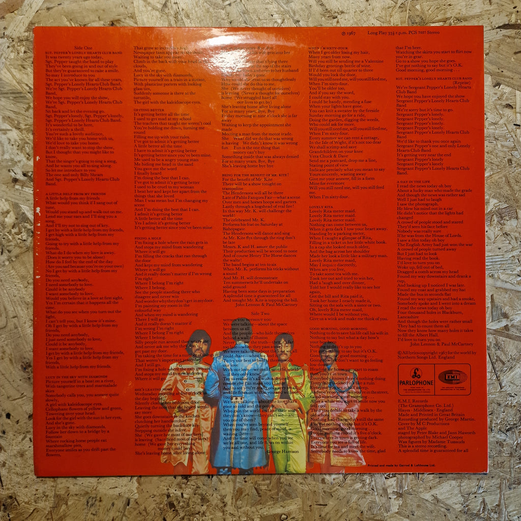 The Beatles – Sgt. Pepper's Lonely Hearts Club Band (1975 UK Reissue)