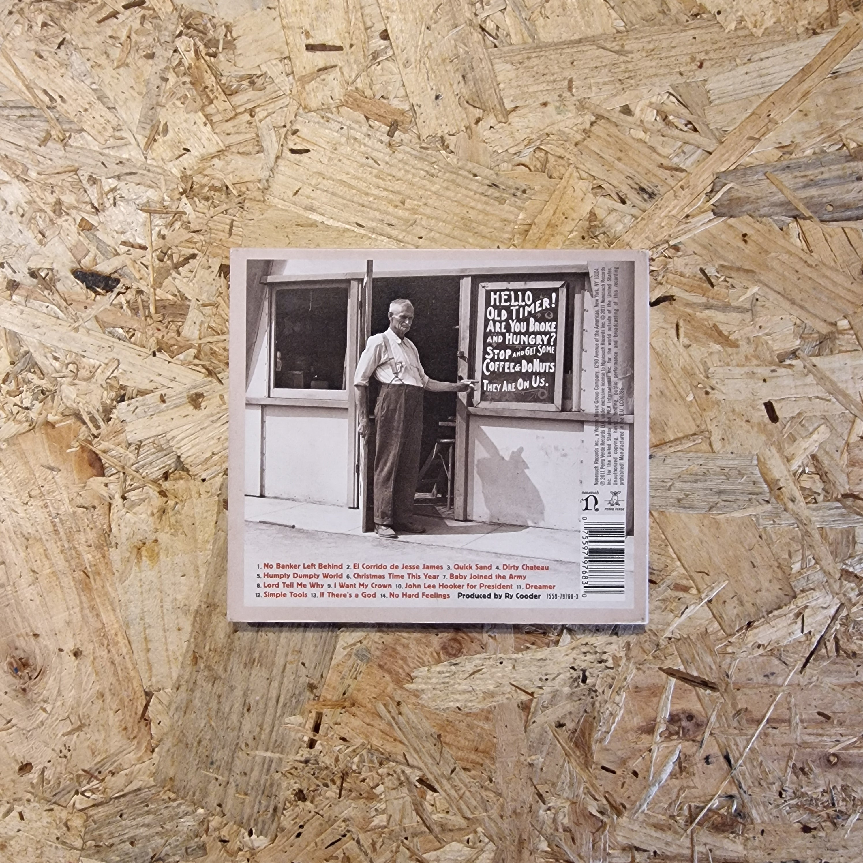 Ry Cooder – Pull Up Some Dust And Sit Down