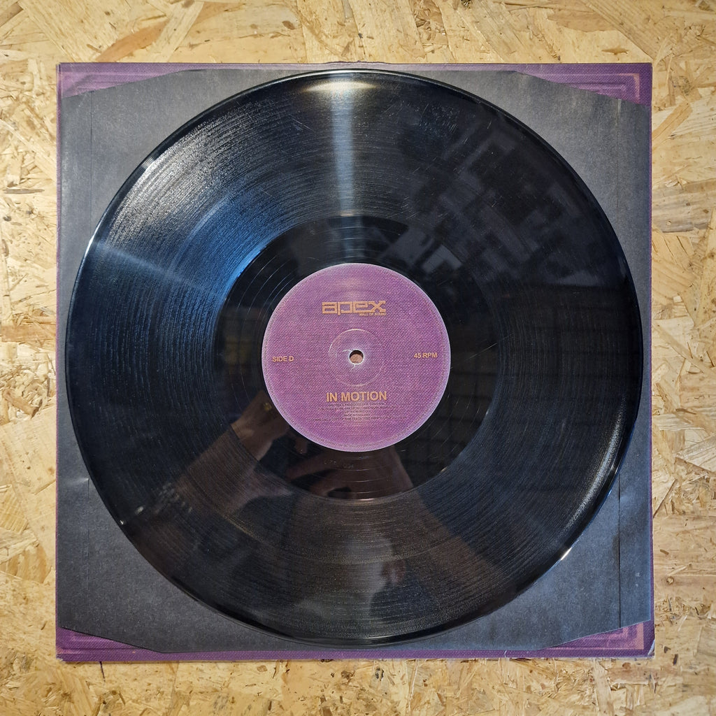 Apex – Wall Of Sound