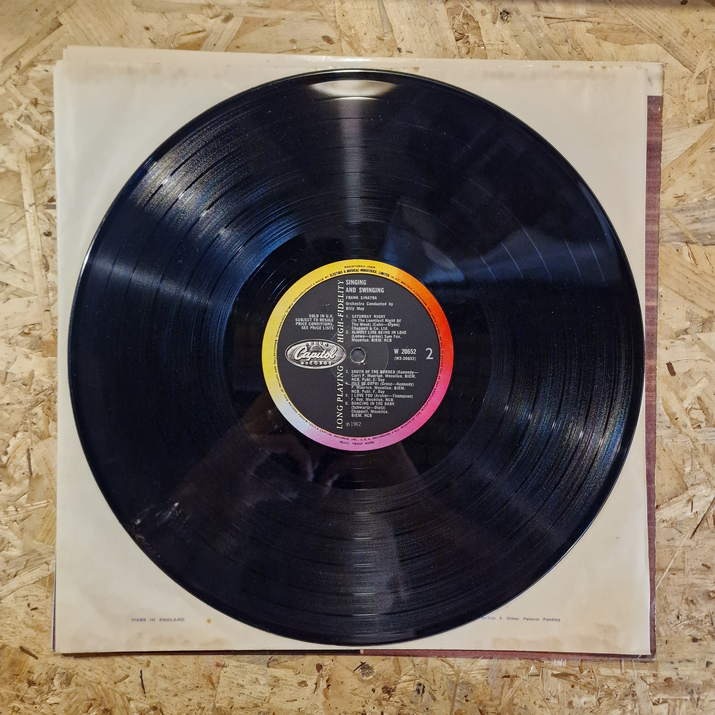 Frank Sinatra With Two Swinging Bands Billy May & Nelson Riddle – Singing And Swinging
