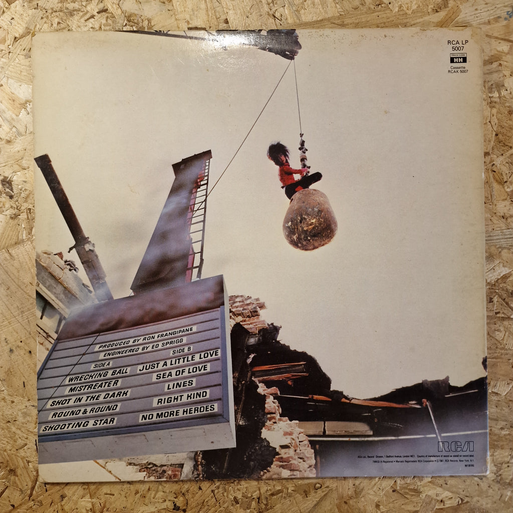 Grace Slick – Welcome To The Wrecking Ball!