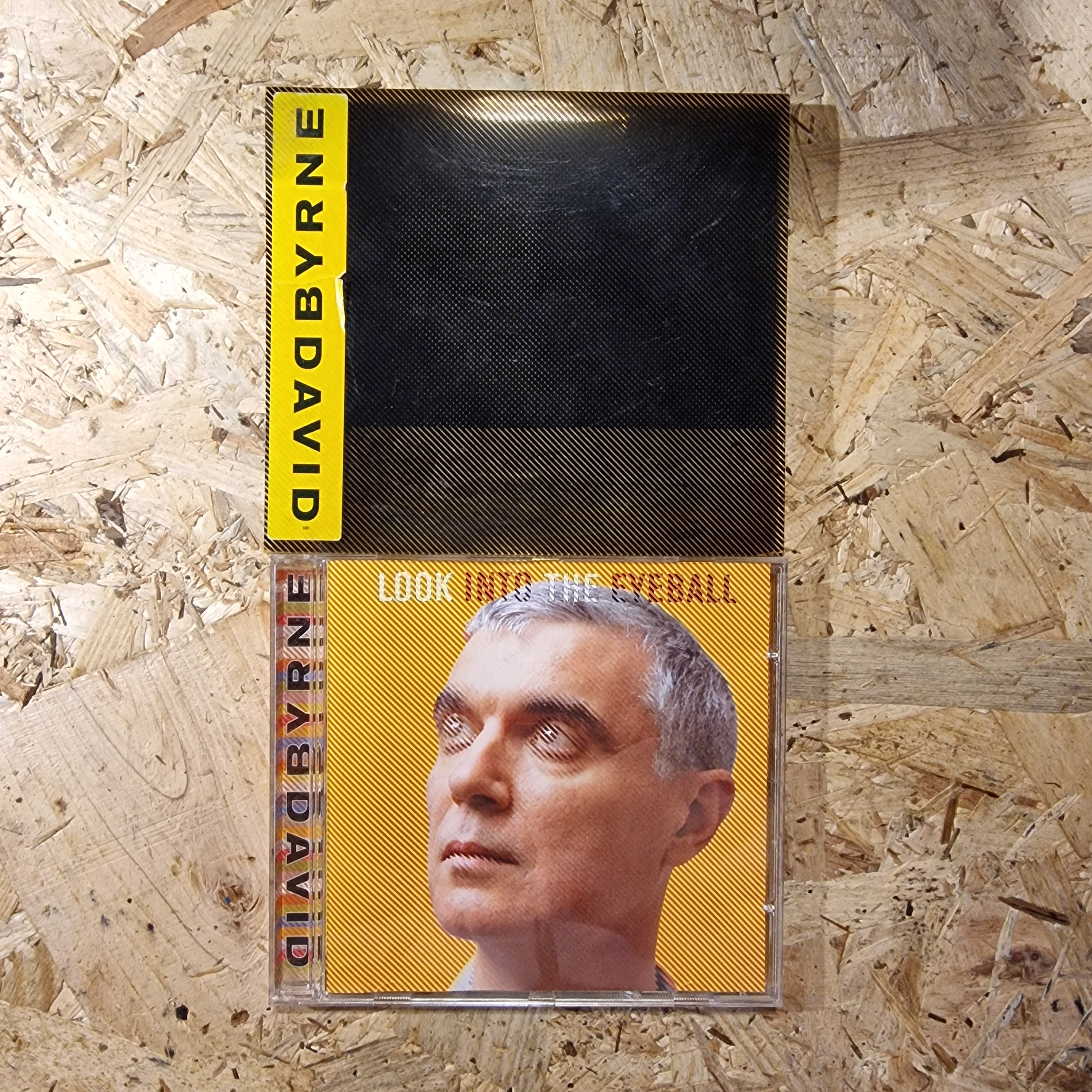 David Byrne – Look Into The Eyeball